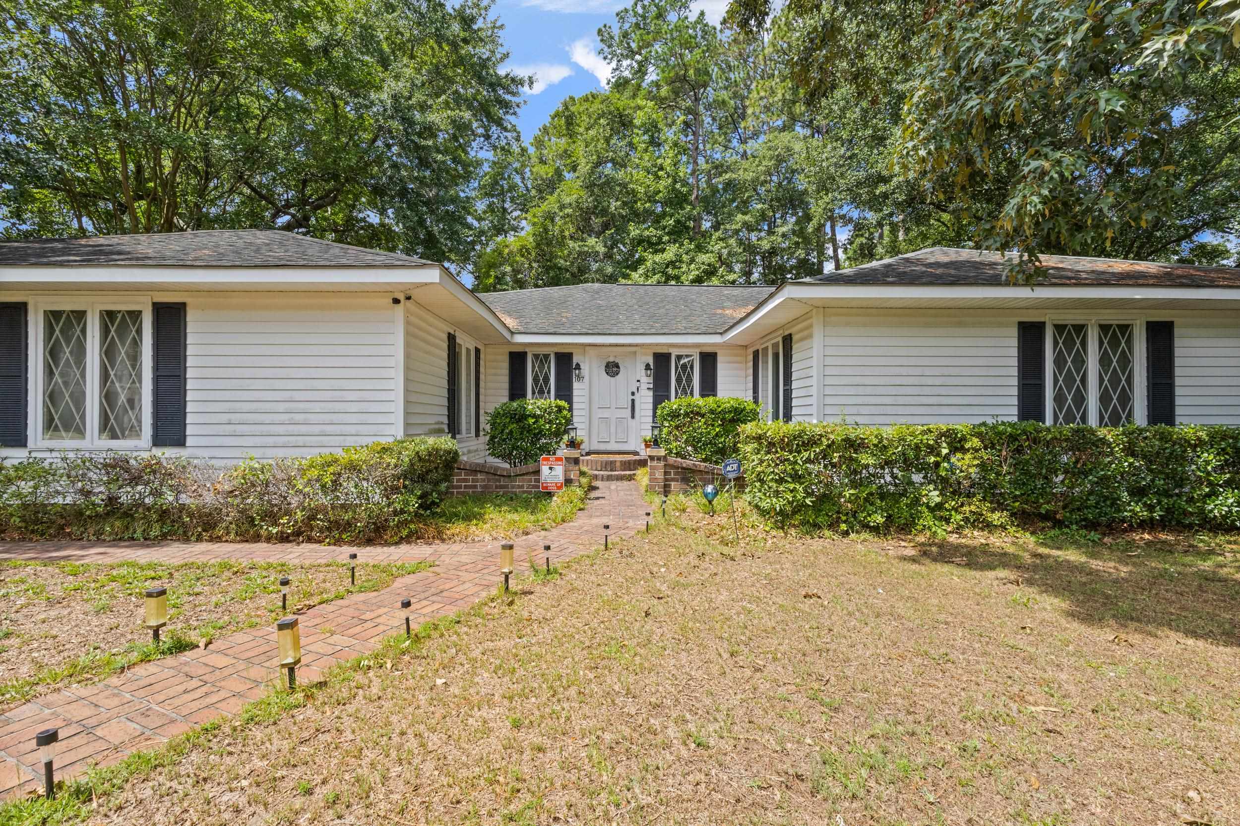 107 Limestone Ln. Property Photo 1