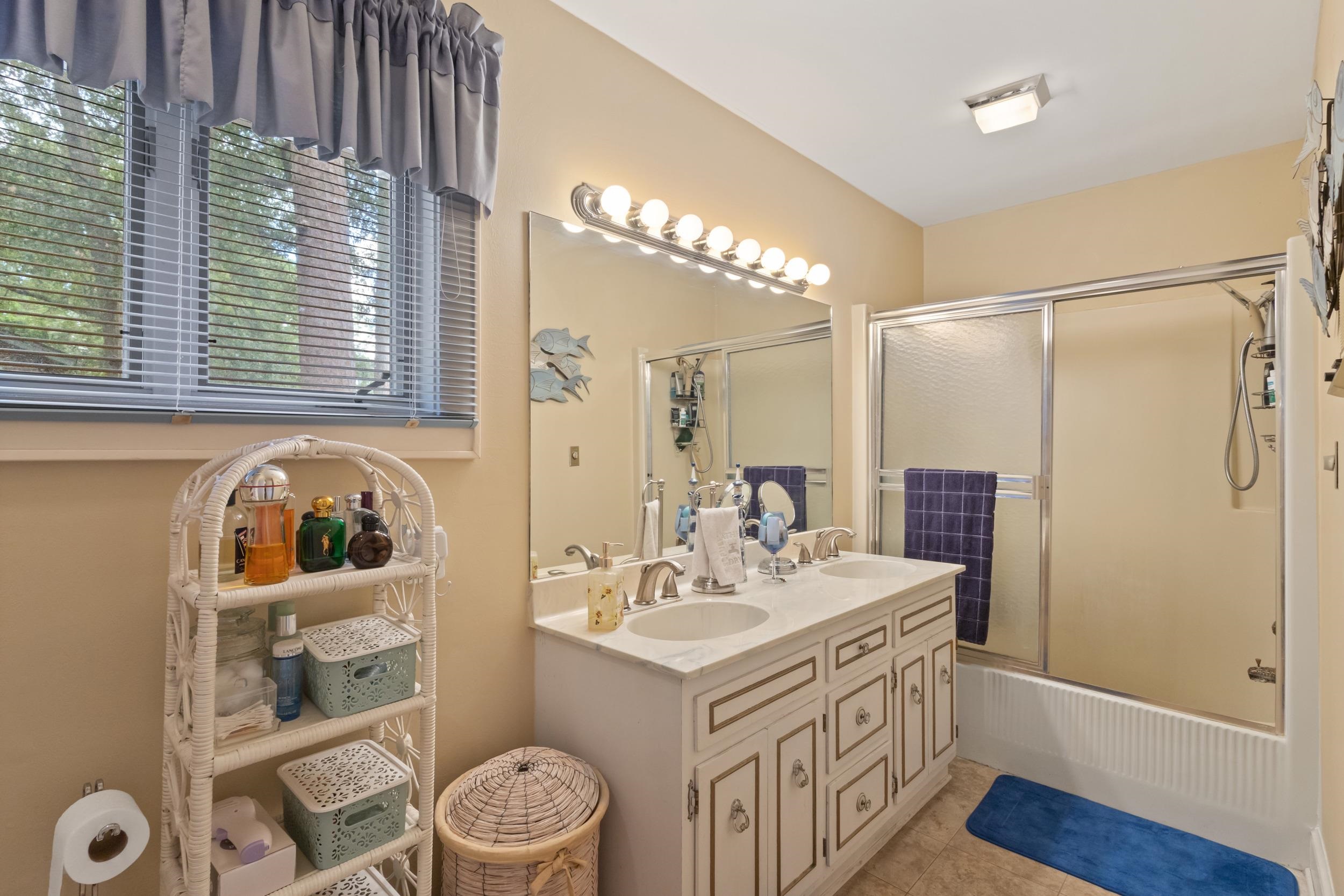 107 Limestone Ln. Property Photo 33