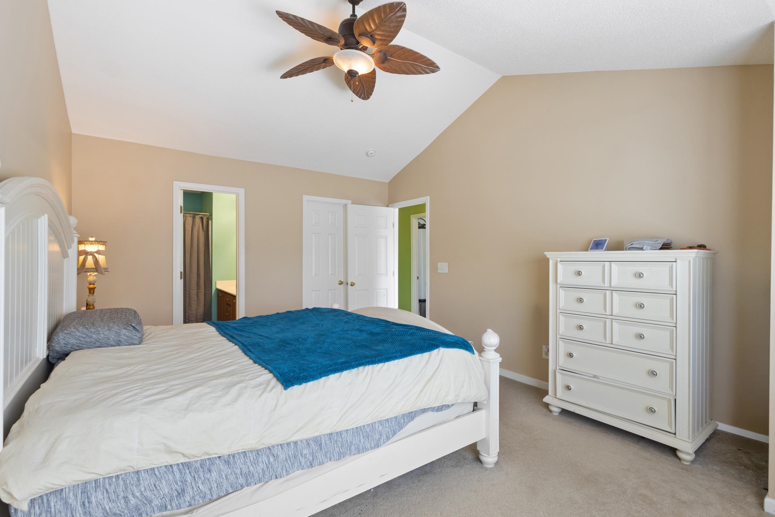 552 Uniola Dr. Property Photo 37