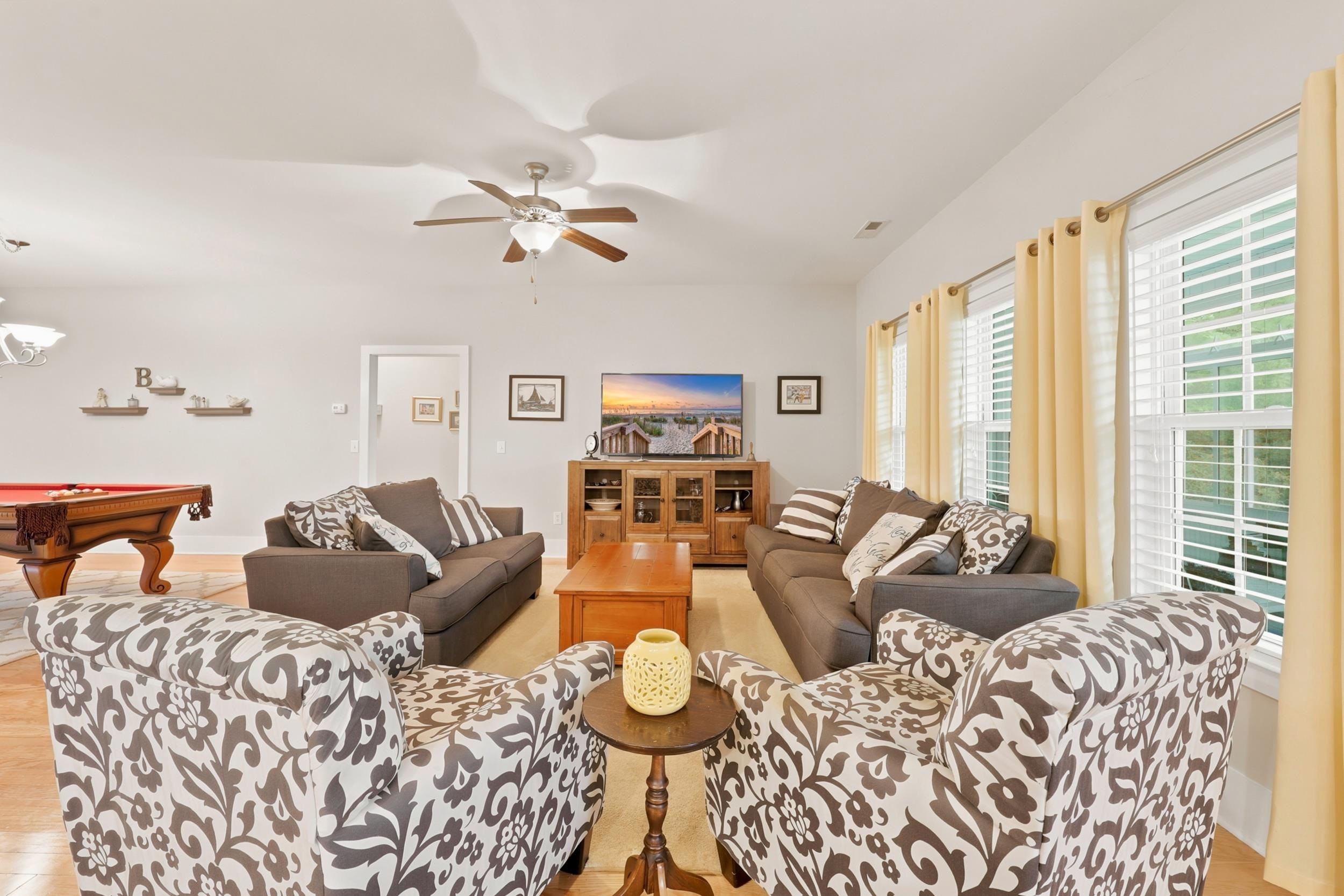 281 Outboard Dr. Property Photo 5