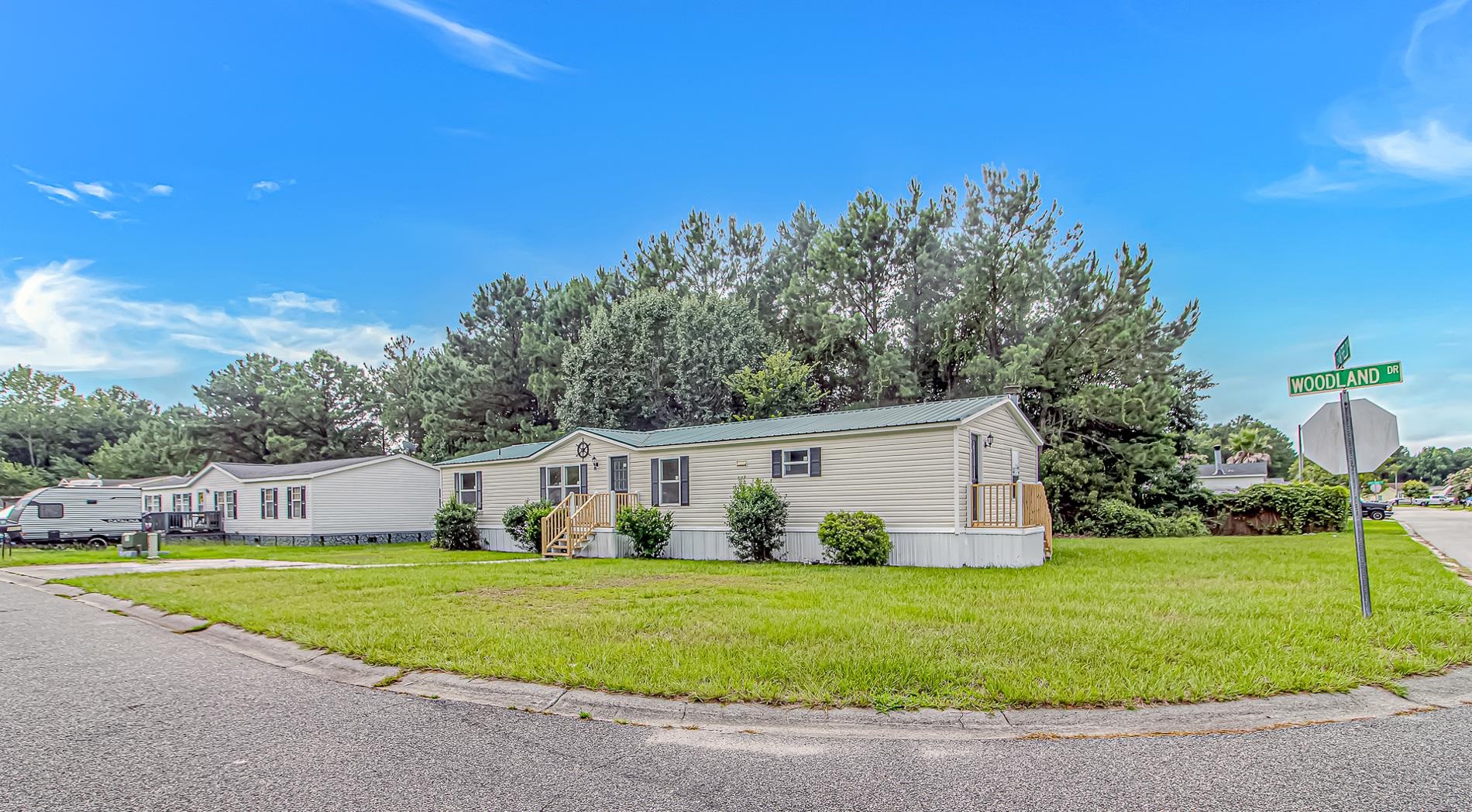 8157 Woodland Dr. Property Photo 4