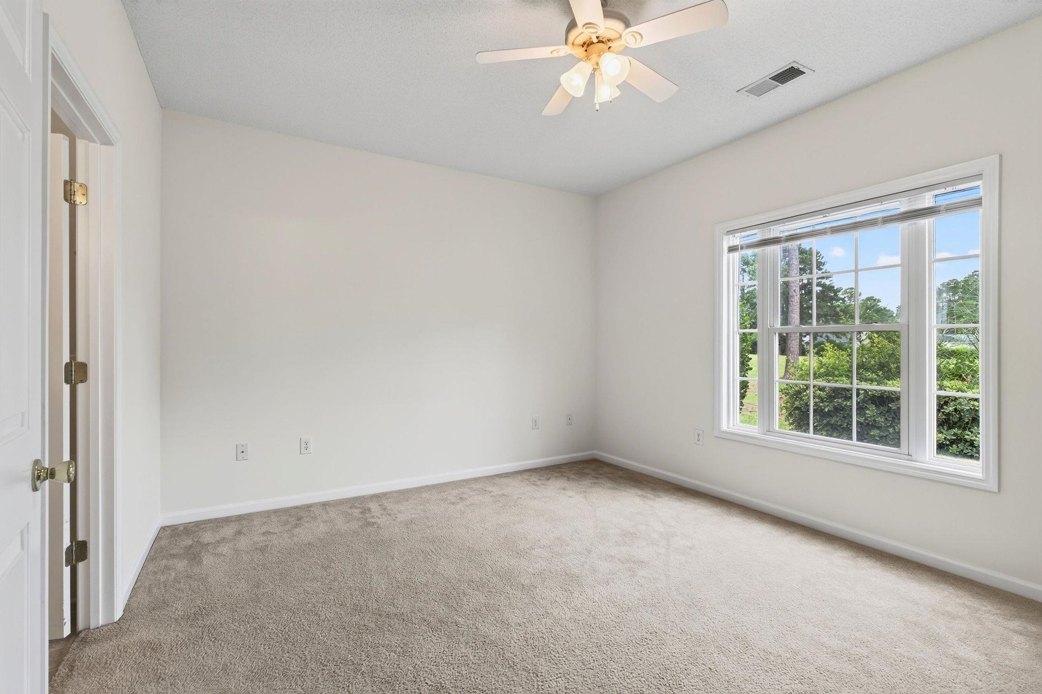 130 Lazy Willow Ln. Property Photo 11