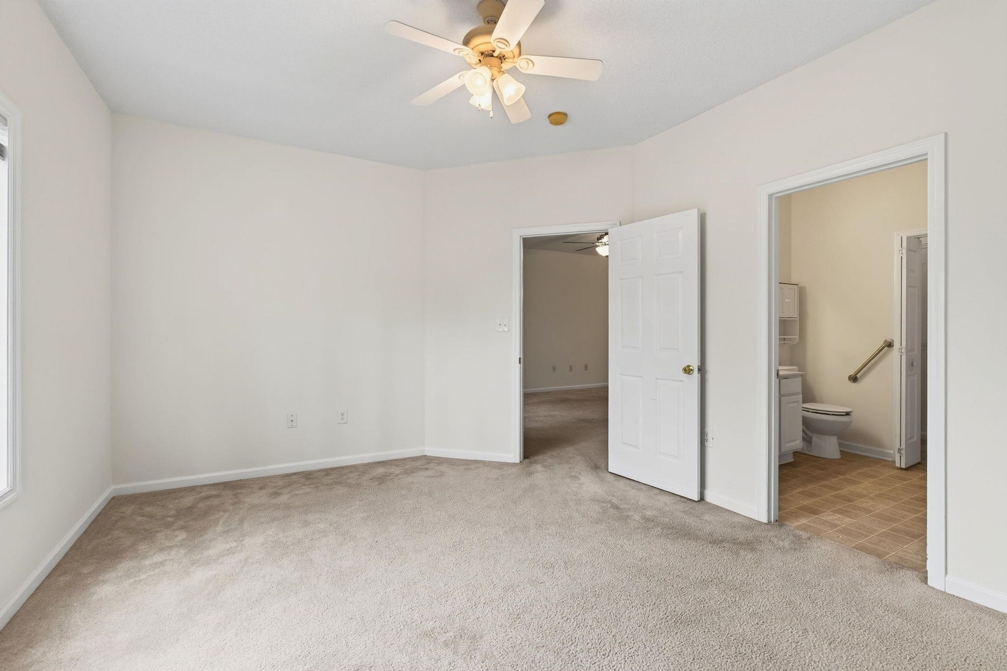 130 Lazy Willow Ln. Property Photo 14