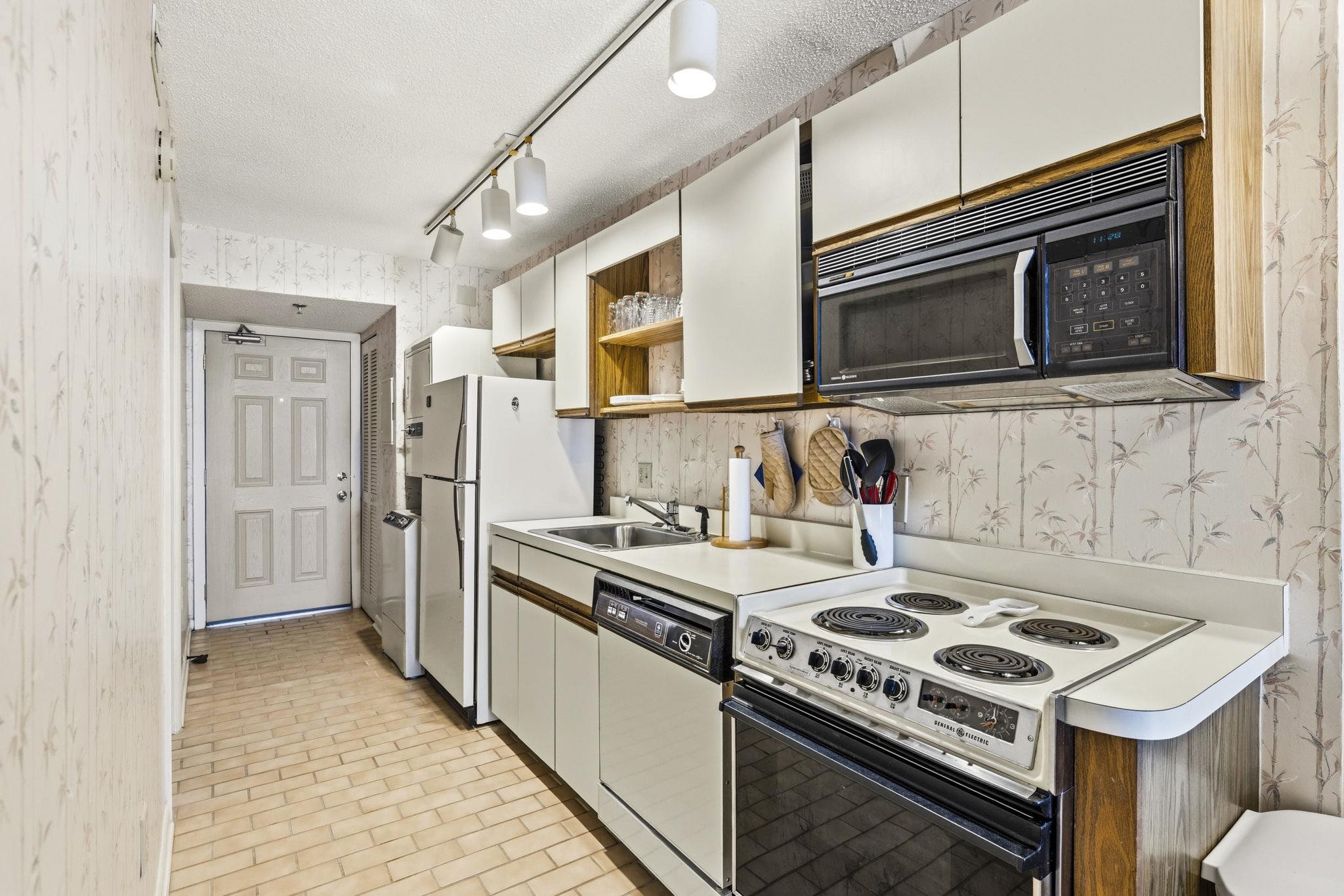 1709 S Ocean Blvd. Property Photo 19