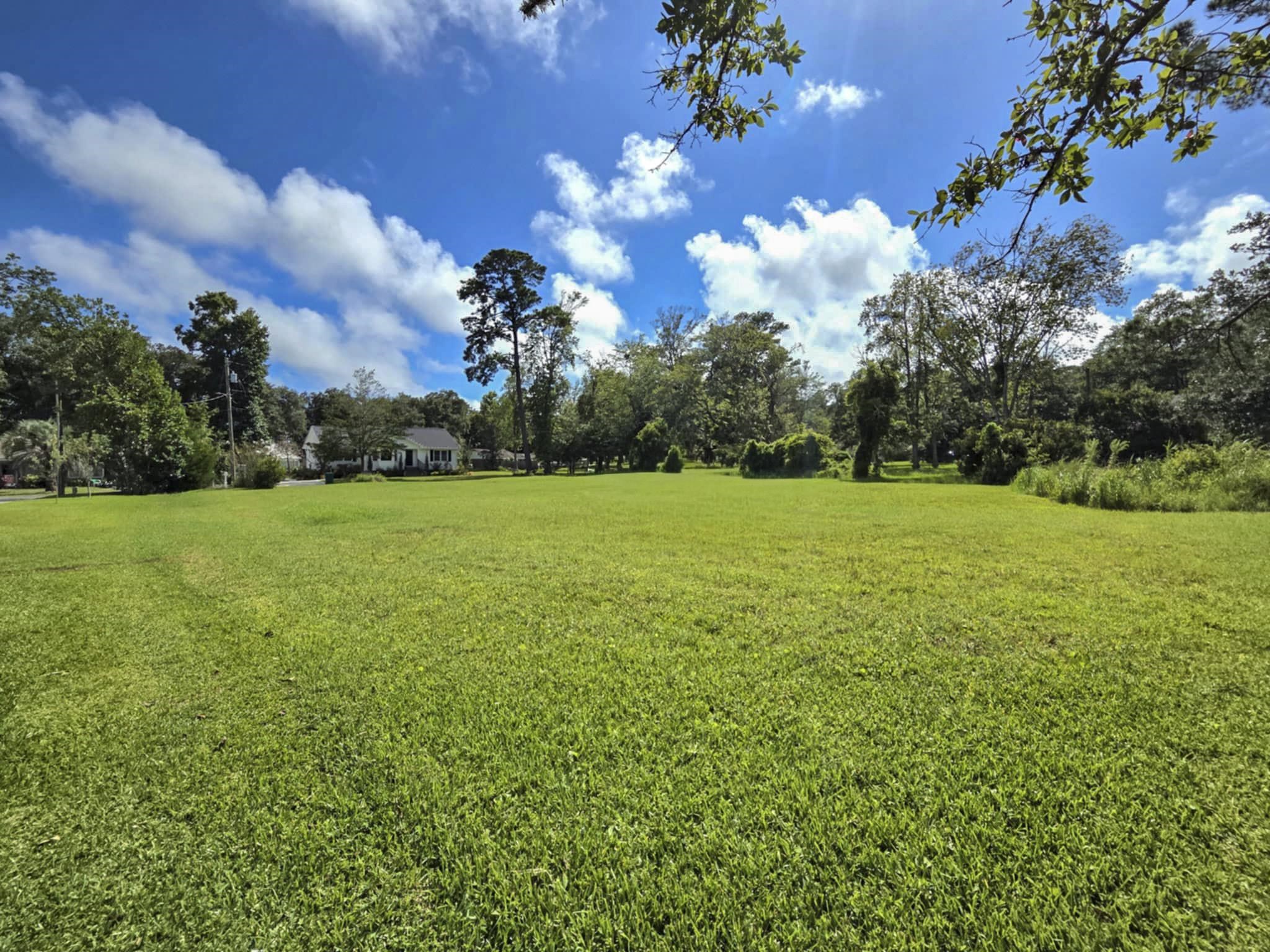 4647 Dogwood Dr. Property Photo 1
