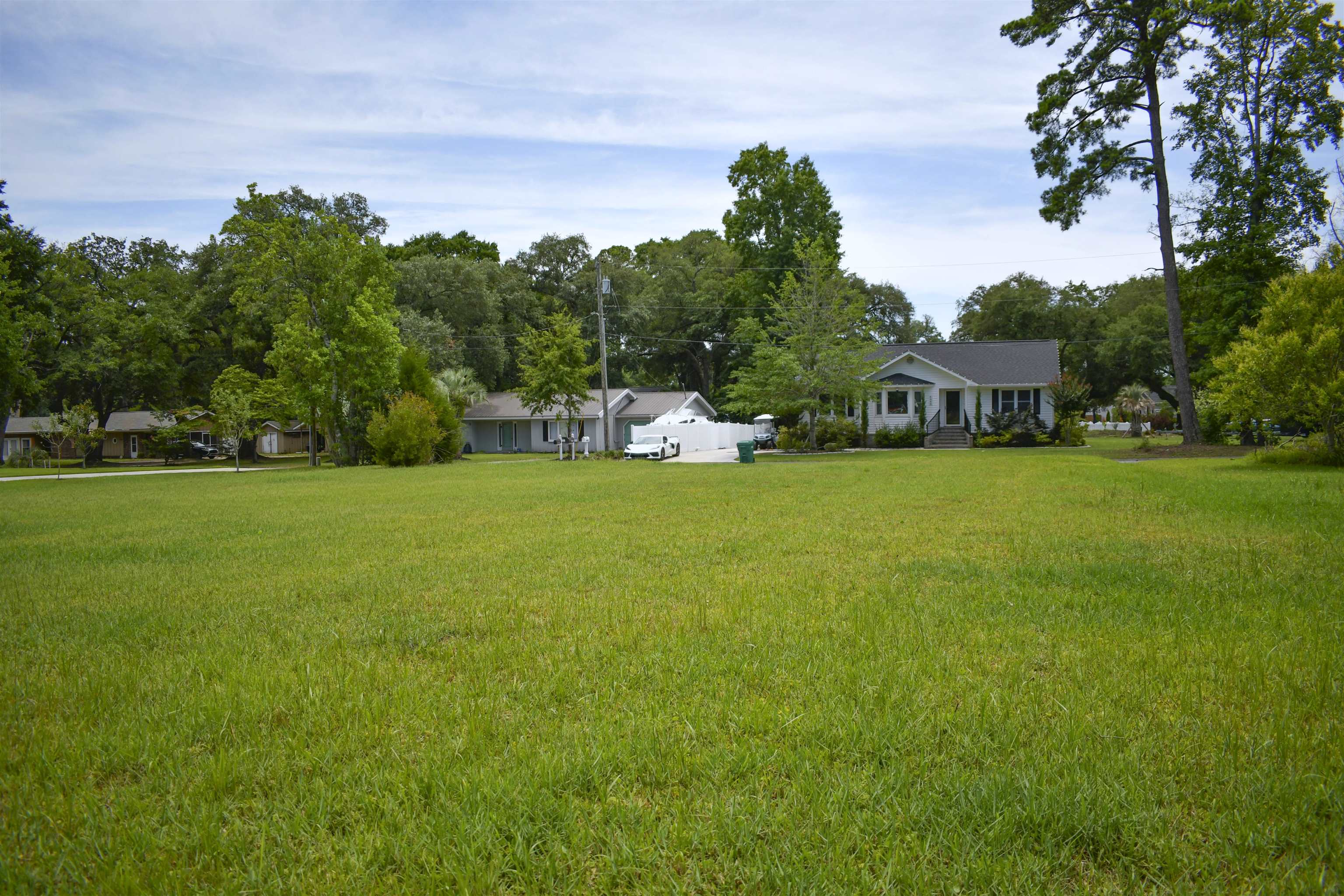 4647 Dogwood Dr. Property Photo 7