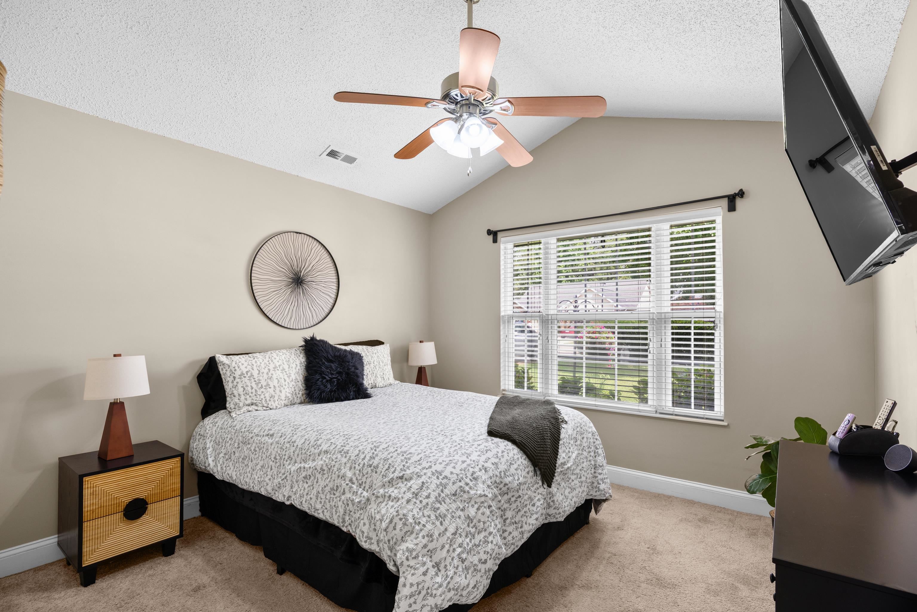 228 Candlewood Dr. Property Photo 18