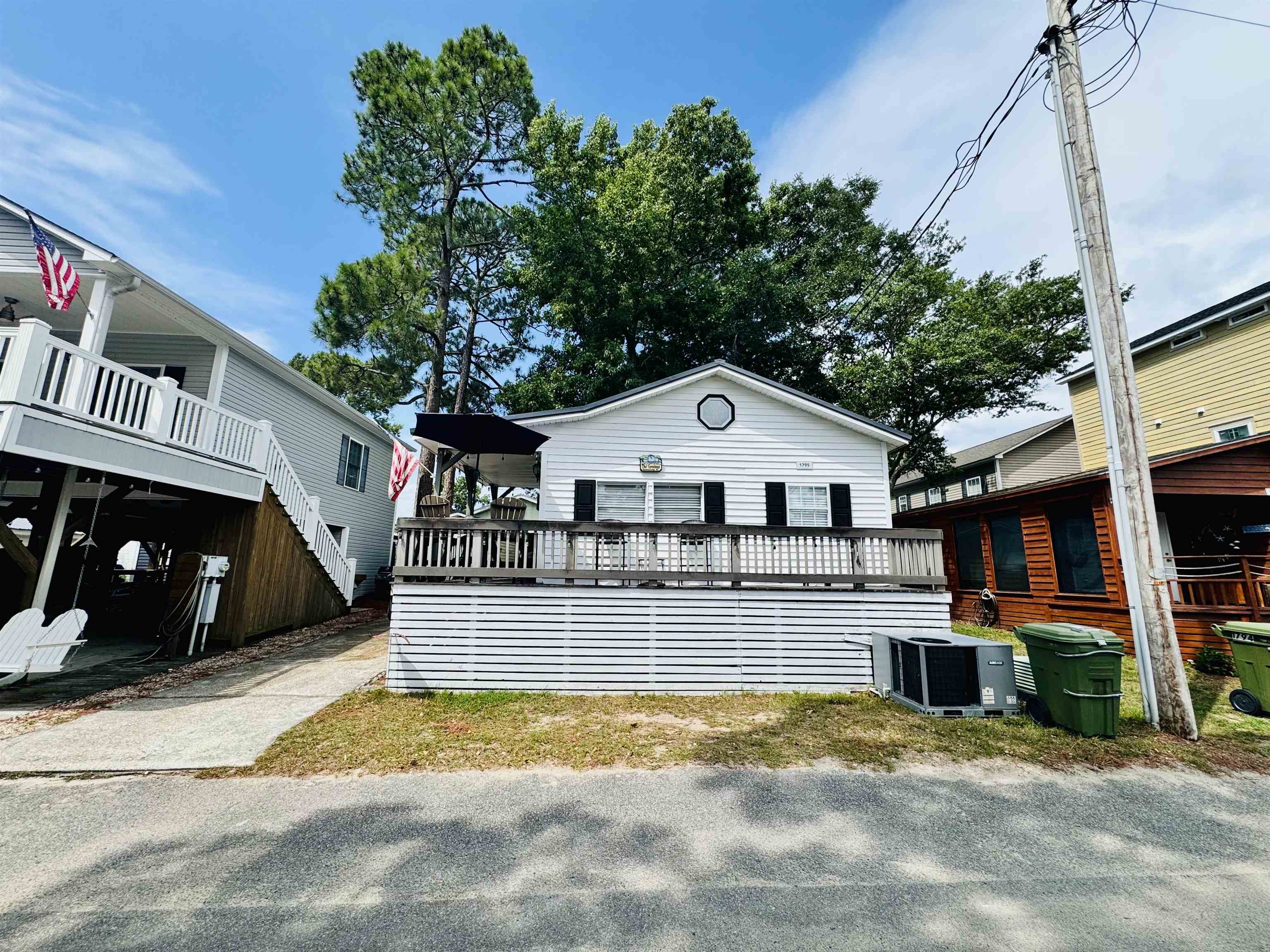6001 - 1795 S Kings Hwy. Property Photo 2