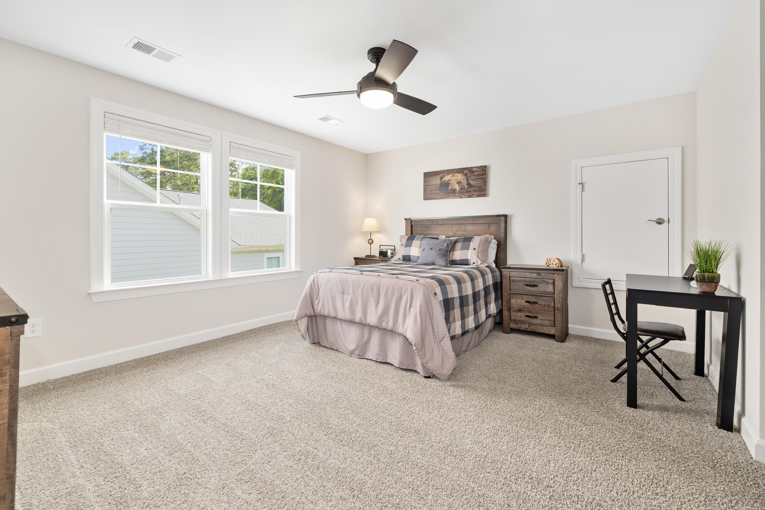 212 Starlit Way Property Photo 38