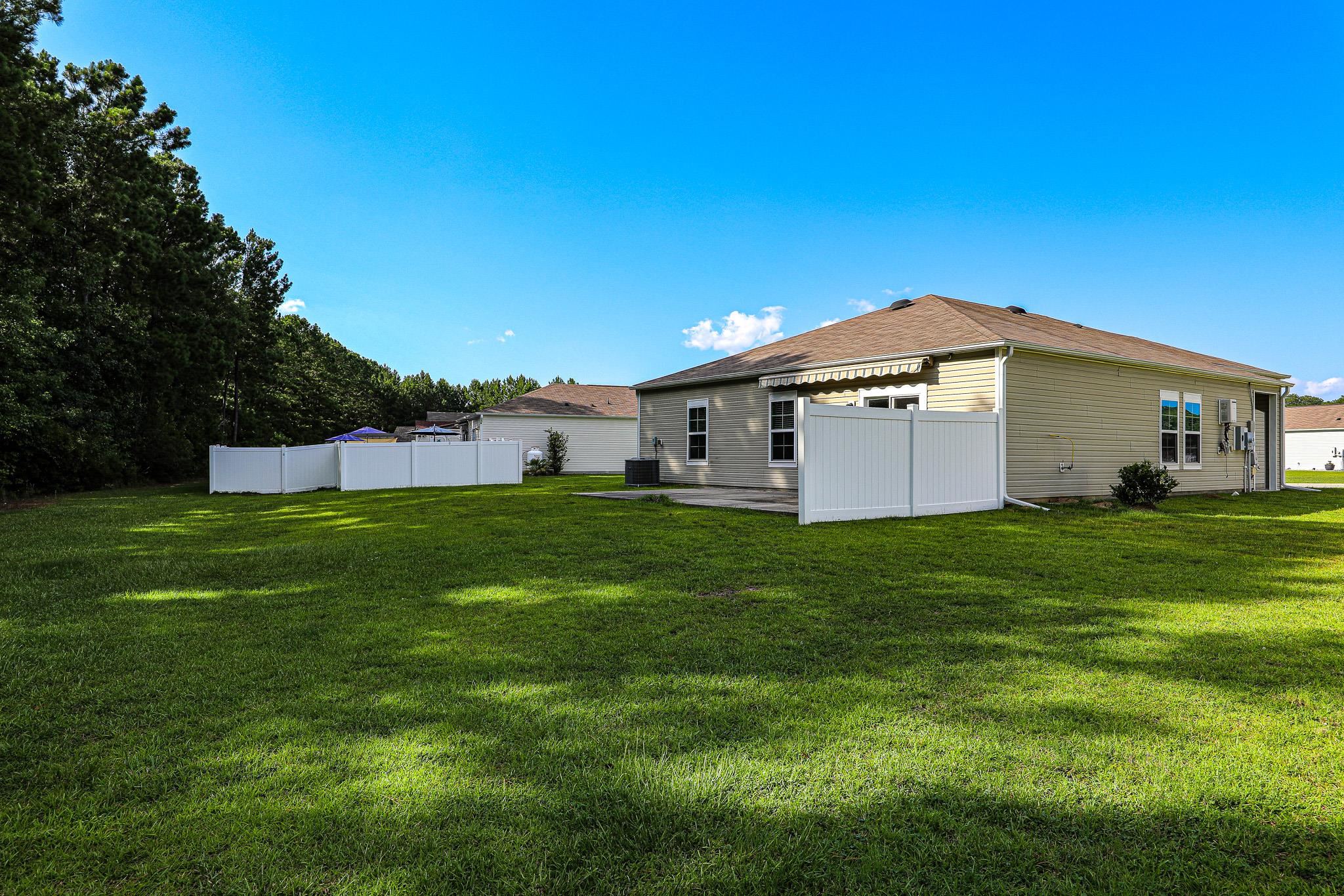 543 Carrick Loop Property Photo 25