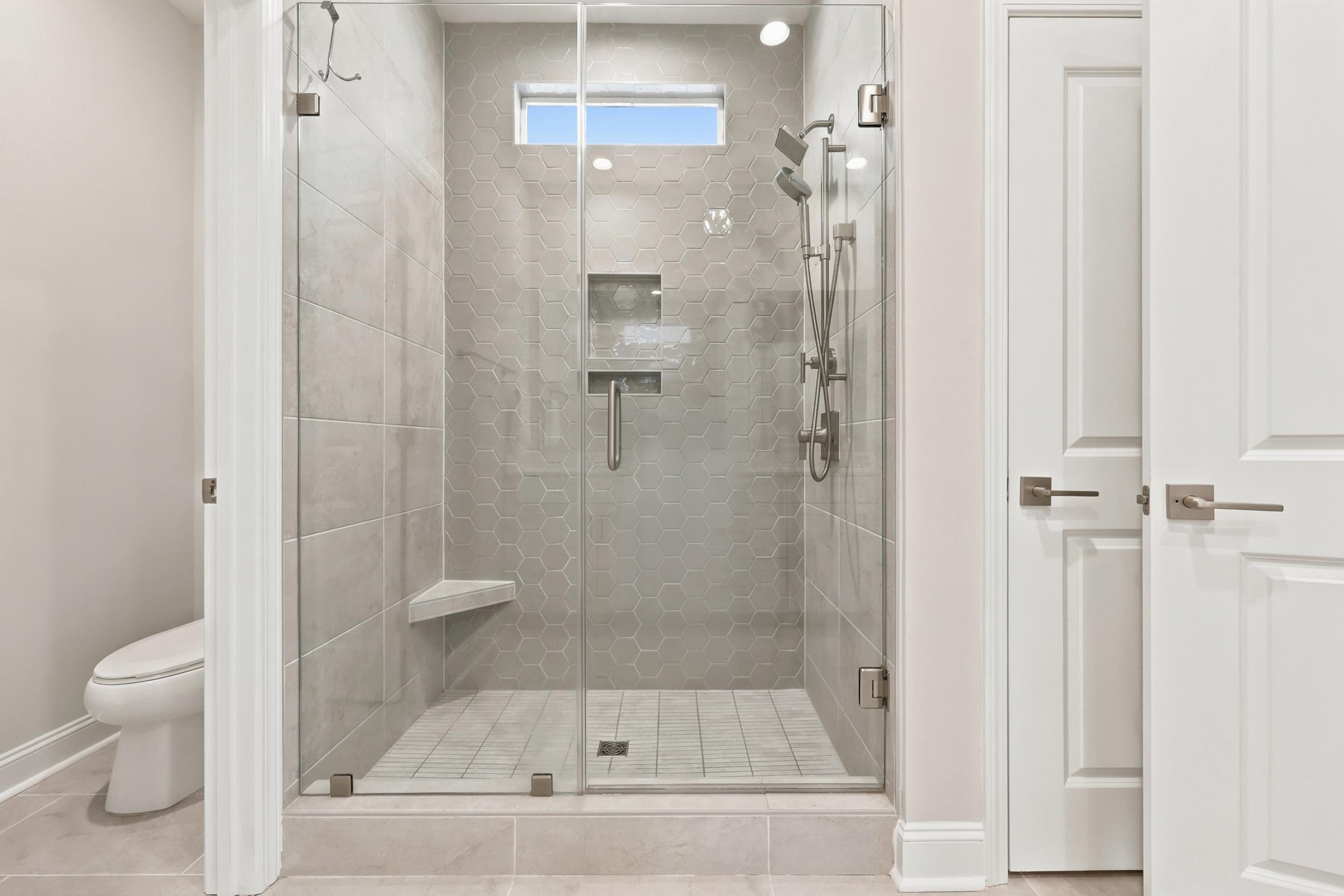 2616 Hillbourne Loop Property Photo 18