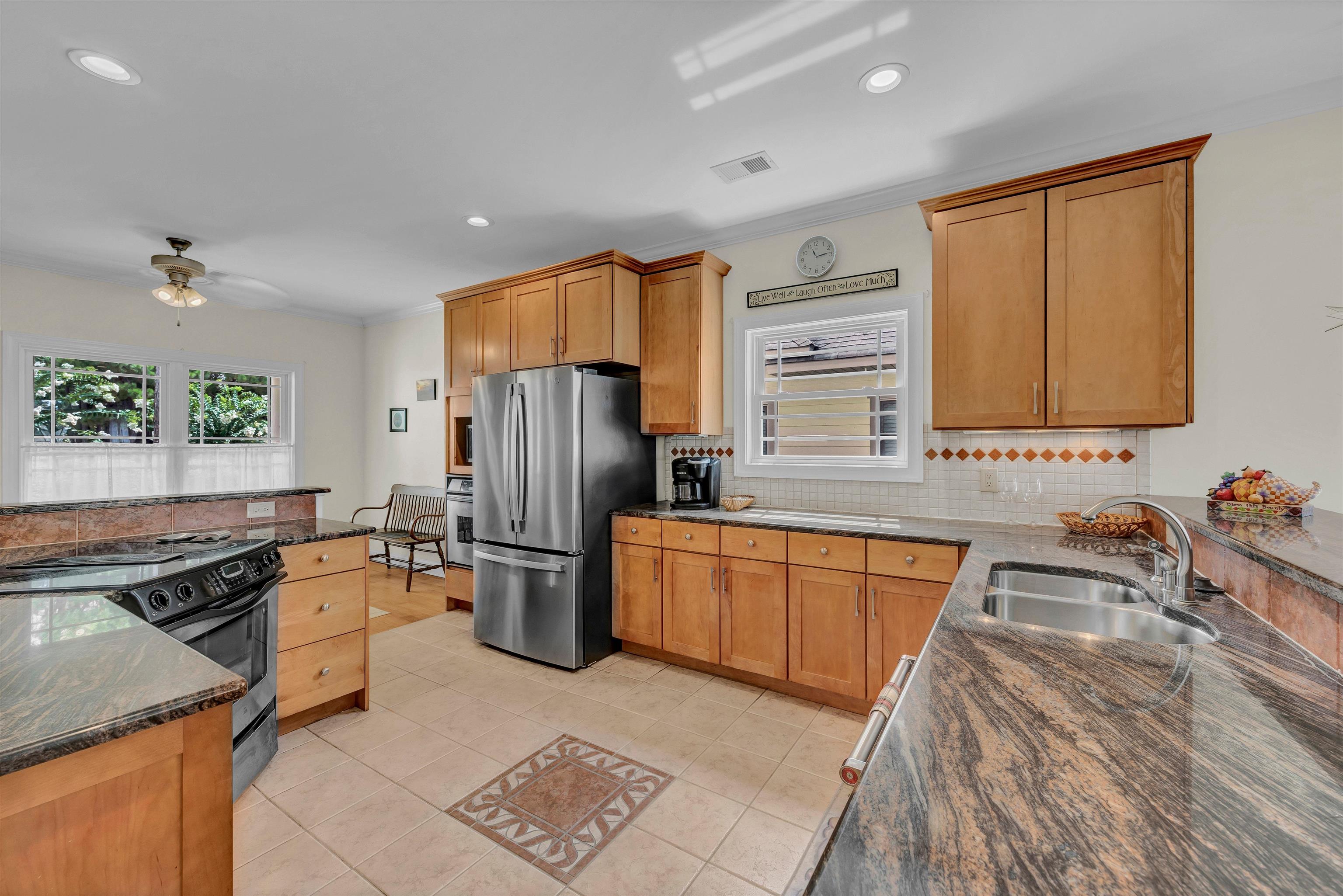 602 Planters Ridge Dr. Property Photo 10