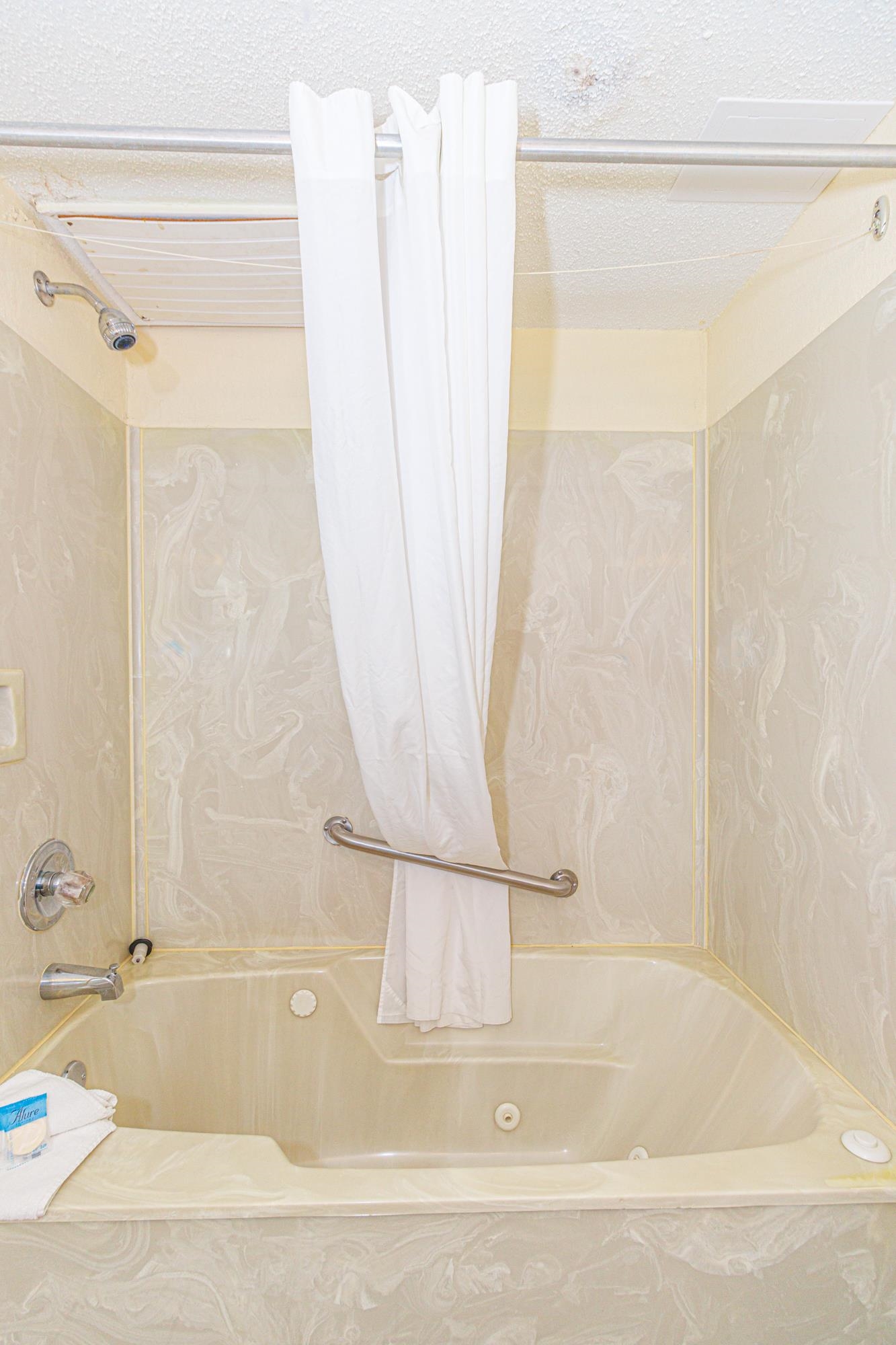 1304 N Ocean Blvd. Property Photo 18