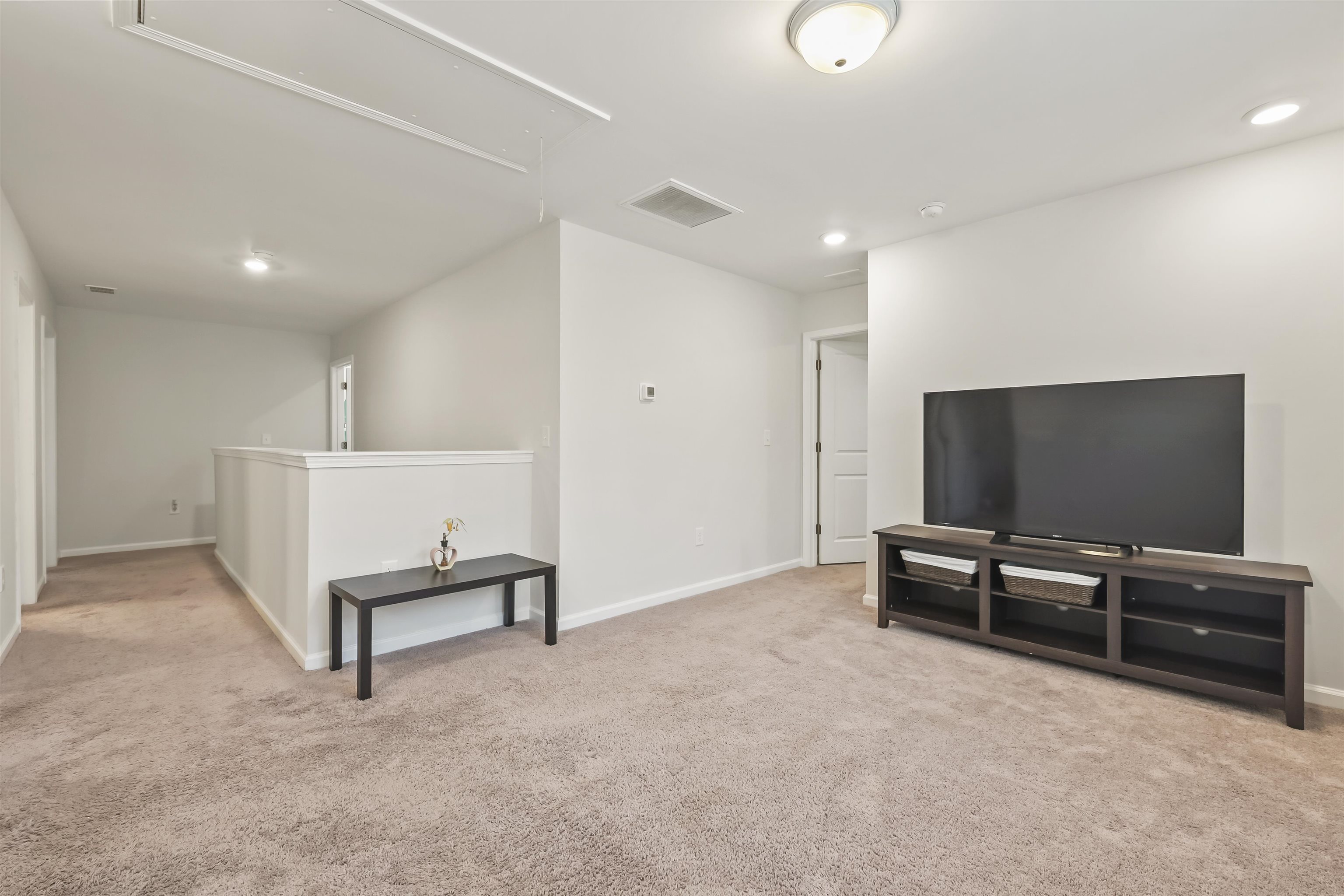 442 Archer Ct. Property Photo 29