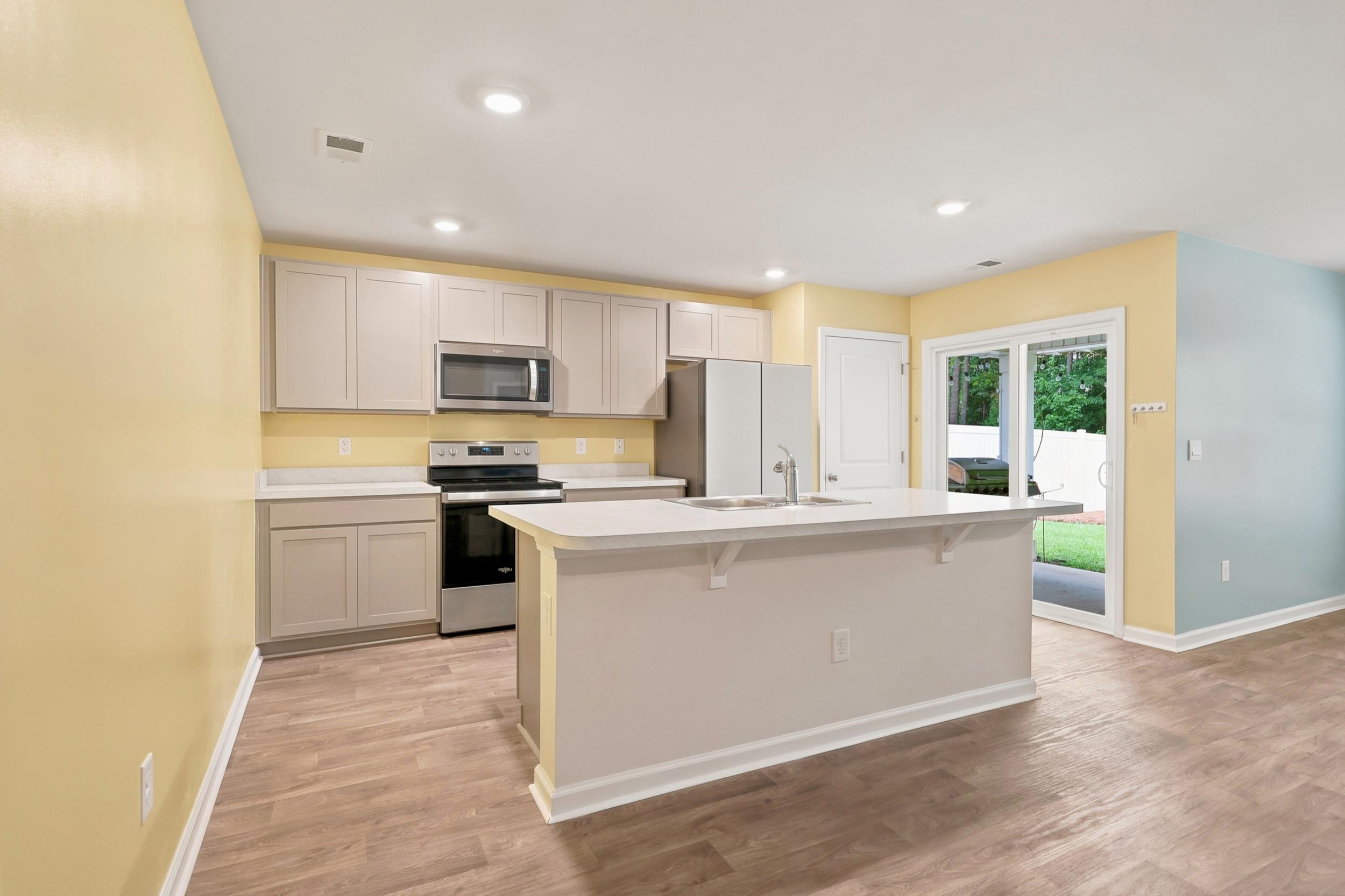 548 Talisman Trail Property Photo 3