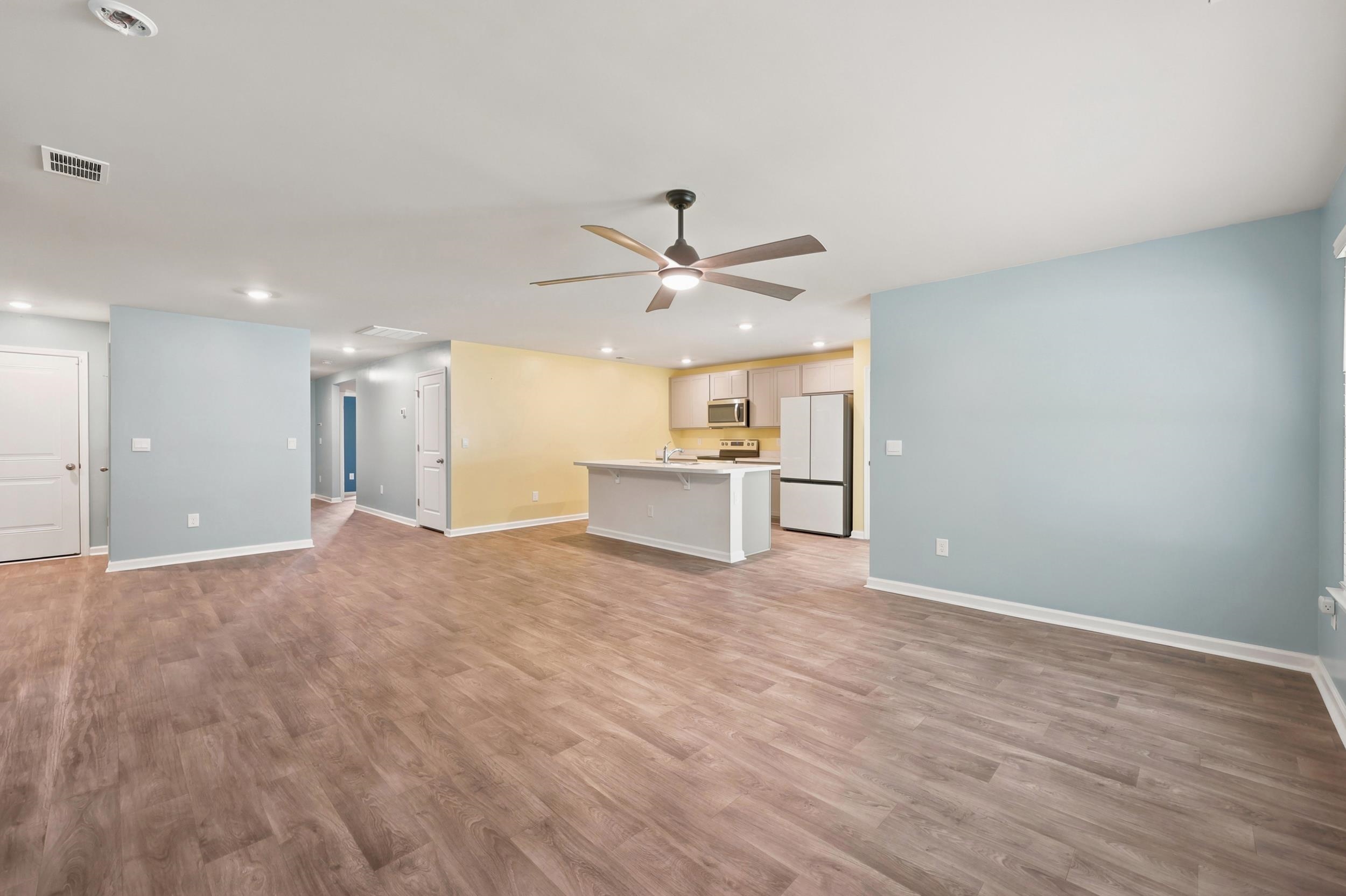 548 Talisman Trail Property Photo 5