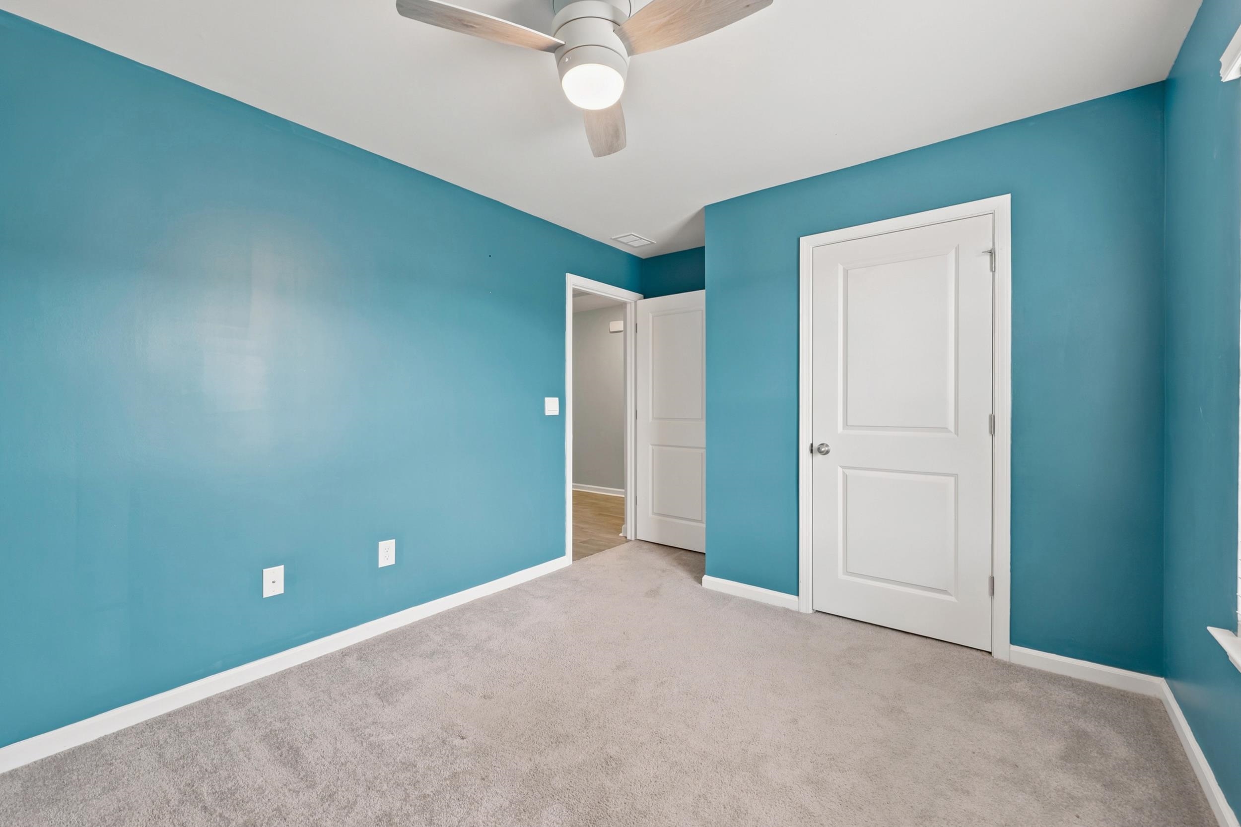 548 Talisman Trail Property Photo 8