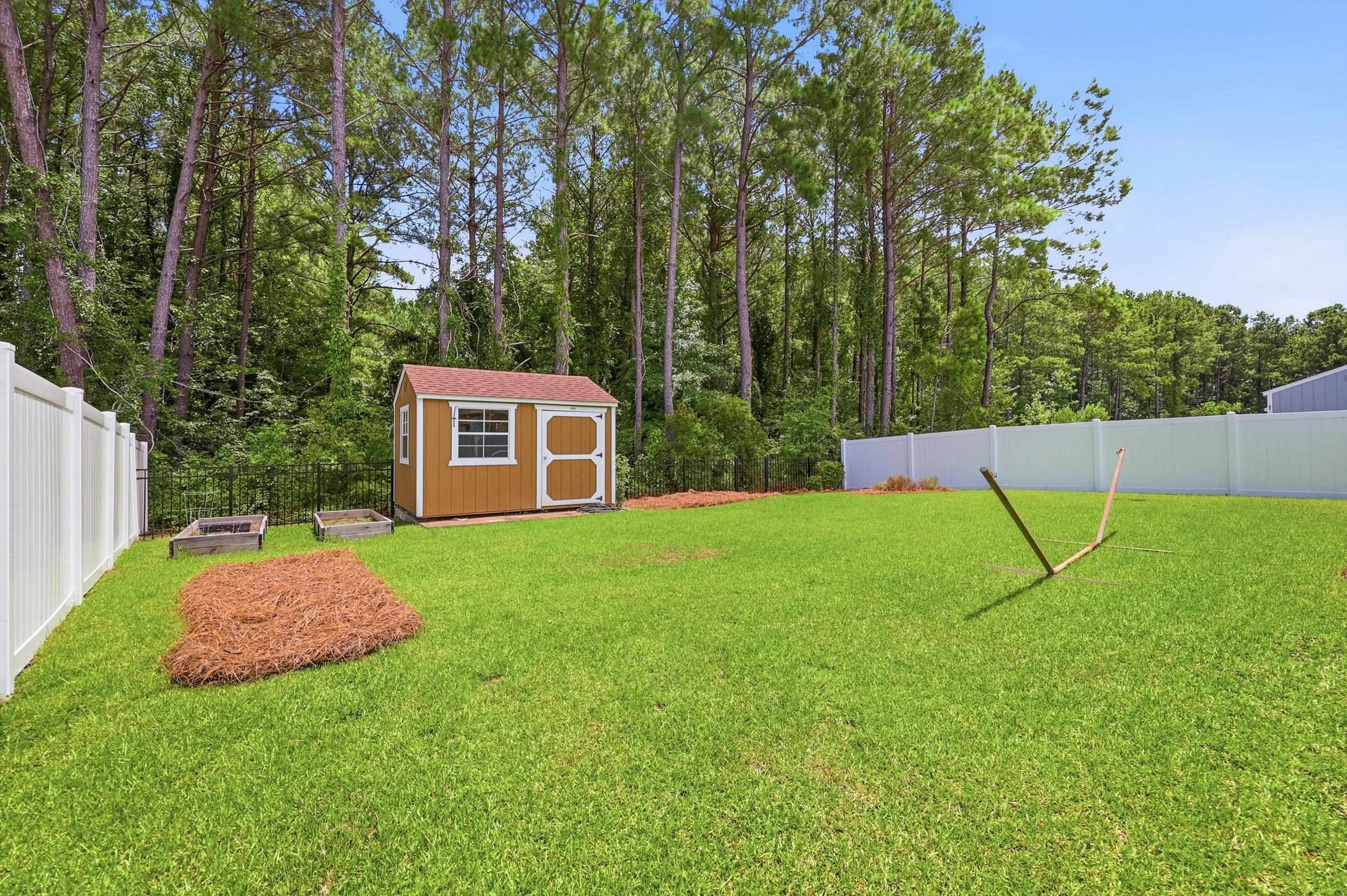 548 Talisman Trail Property Photo 12