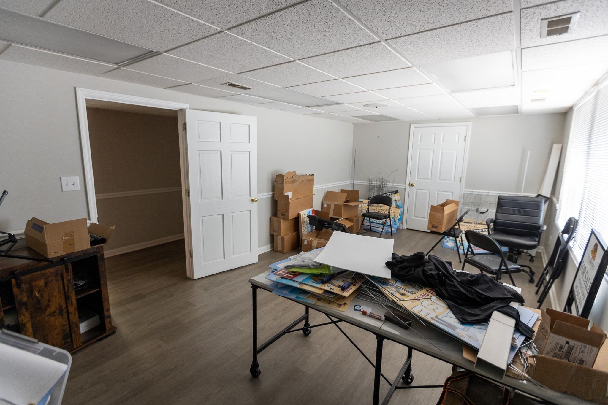 1801 N Oak St. Property Photo 10