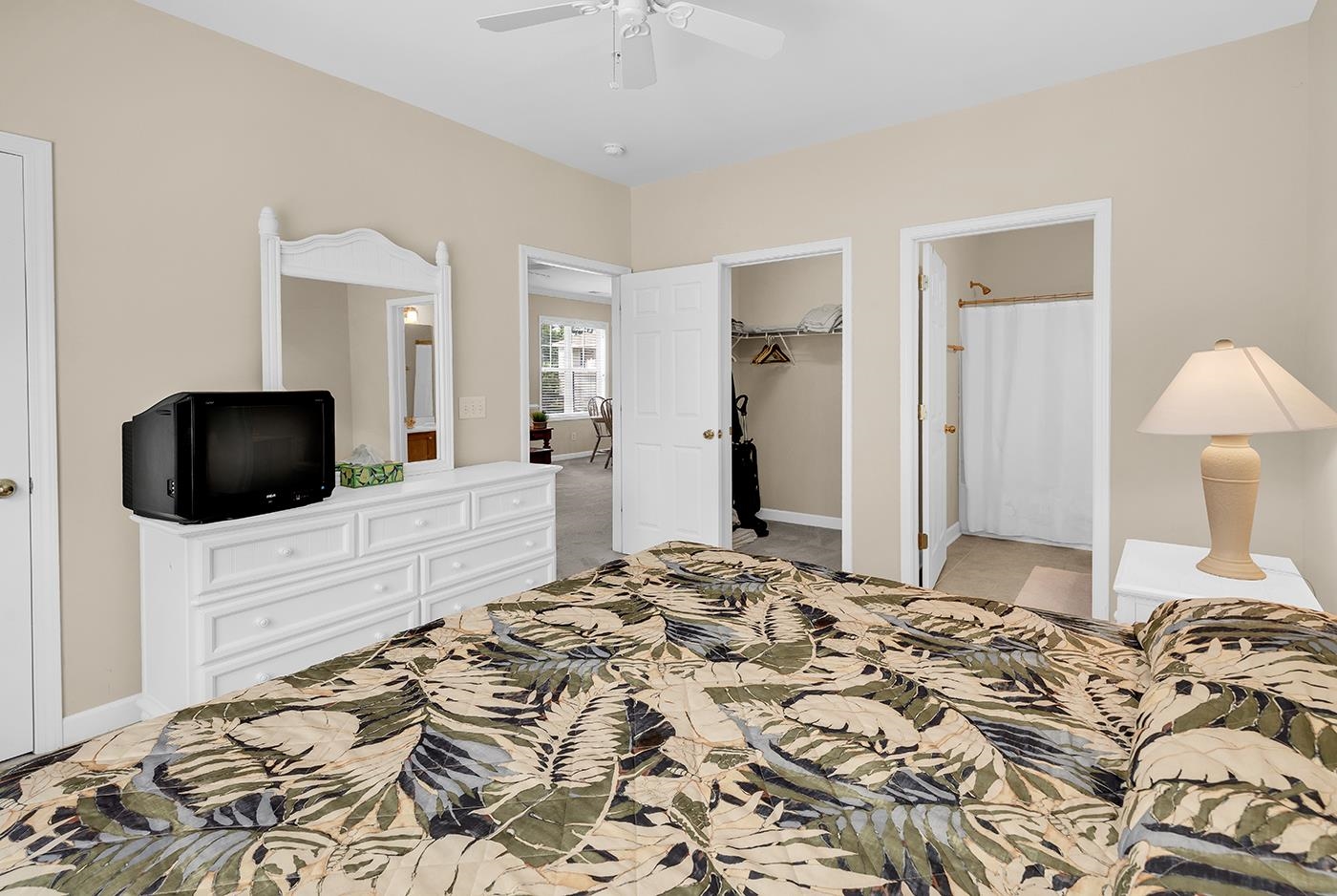 6253 Catalina Dr. Property Photo 18
