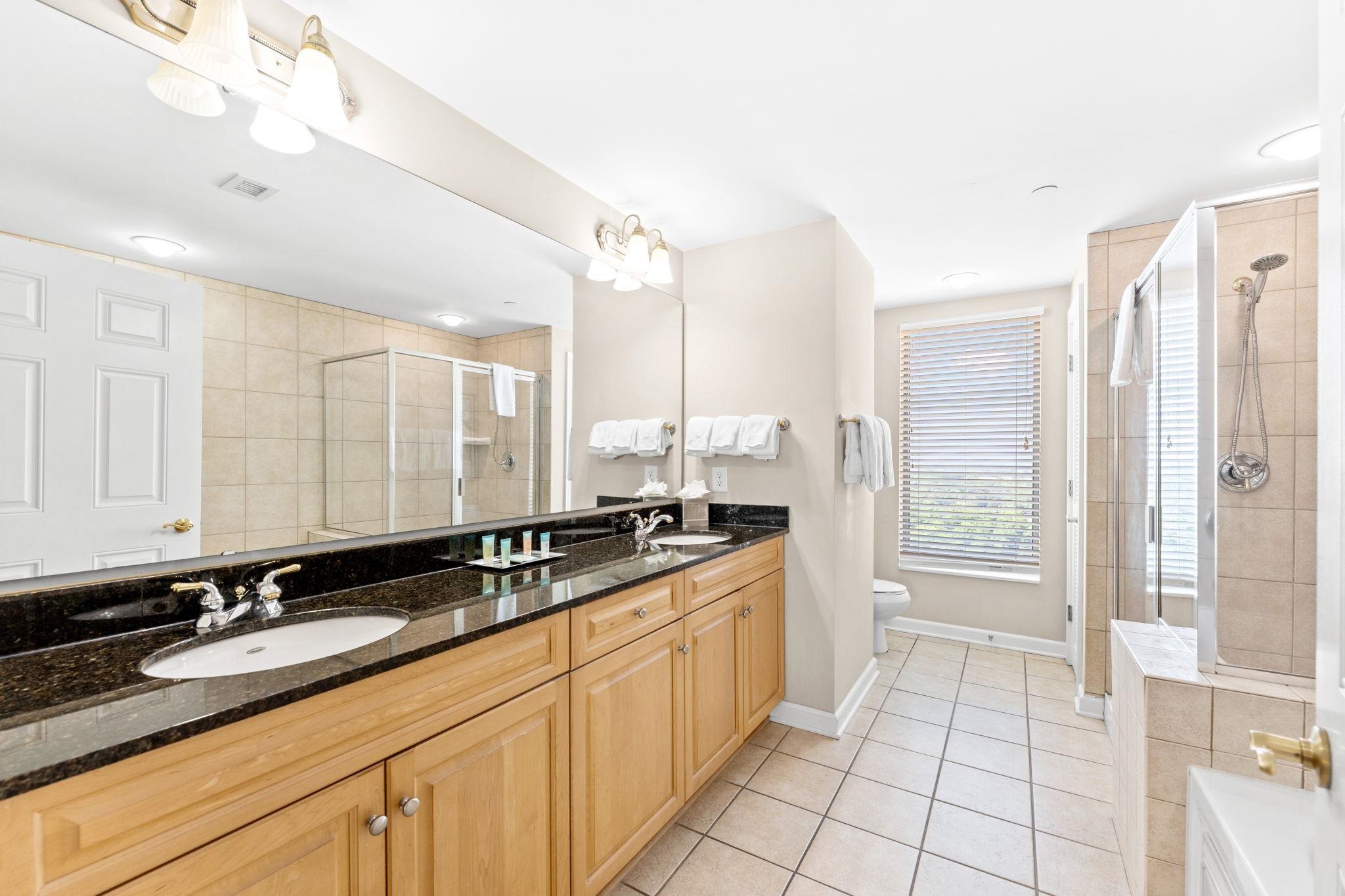 9994 Beach Club Dr. Property Photo 14