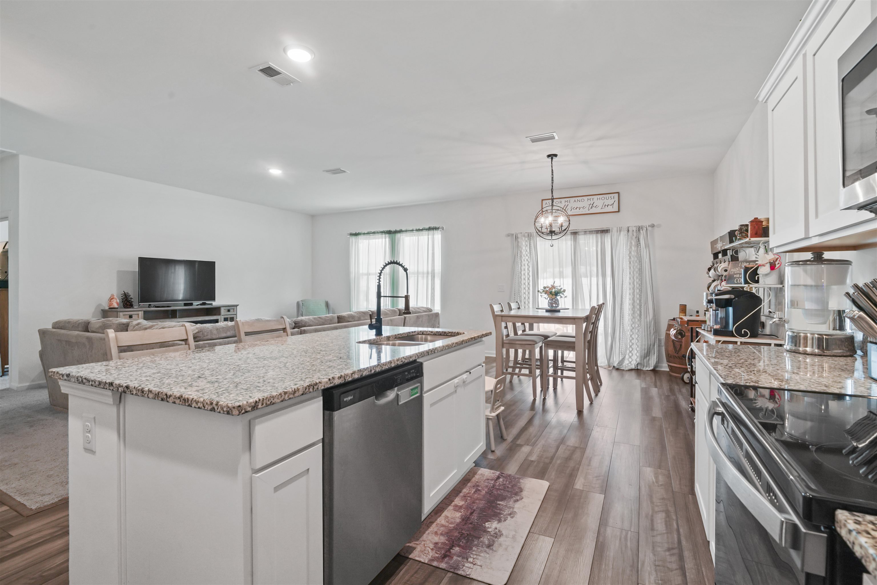 171 Plantersfield Dr. Property Photo 4