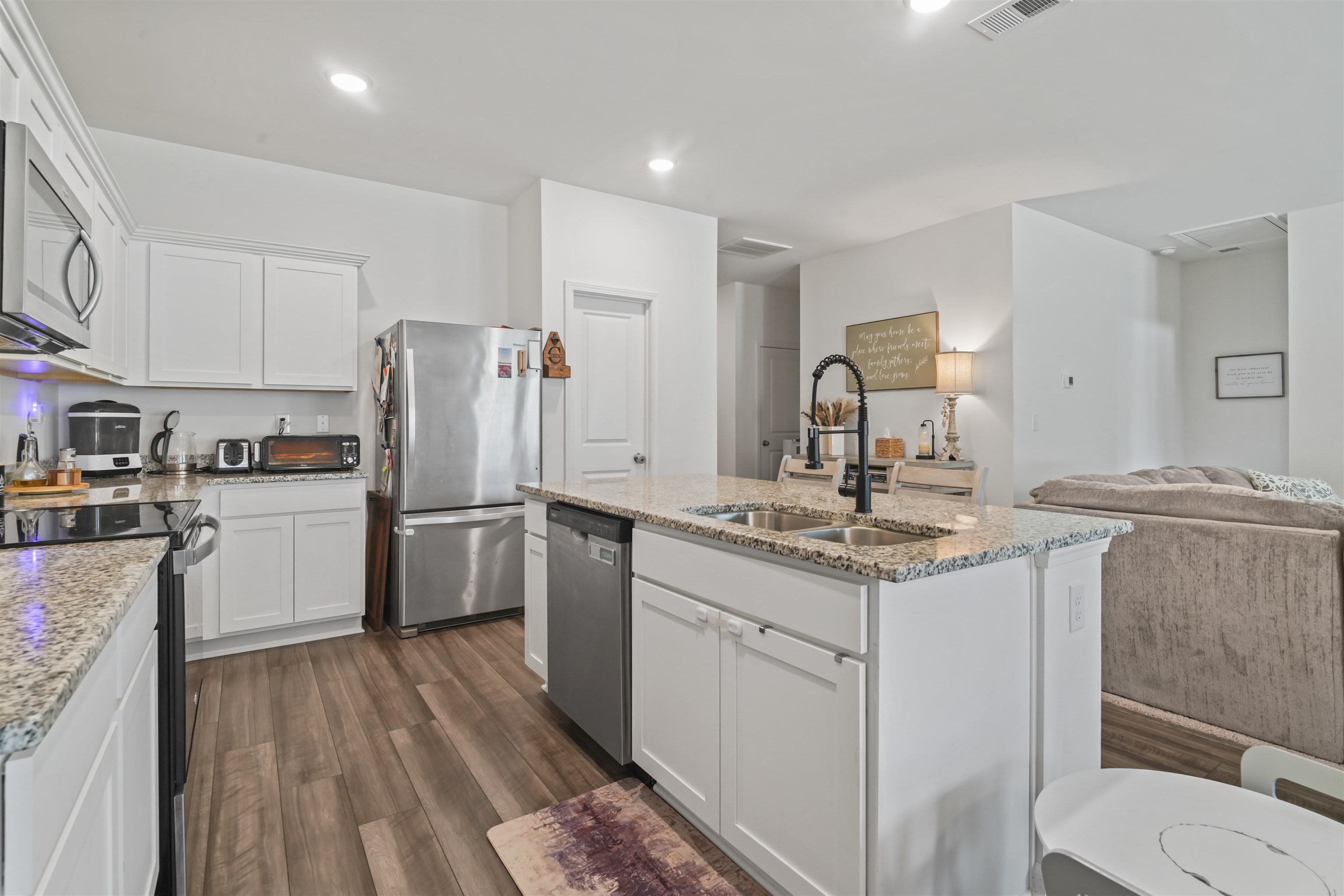 171 Plantersfield Dr. Property Photo 8