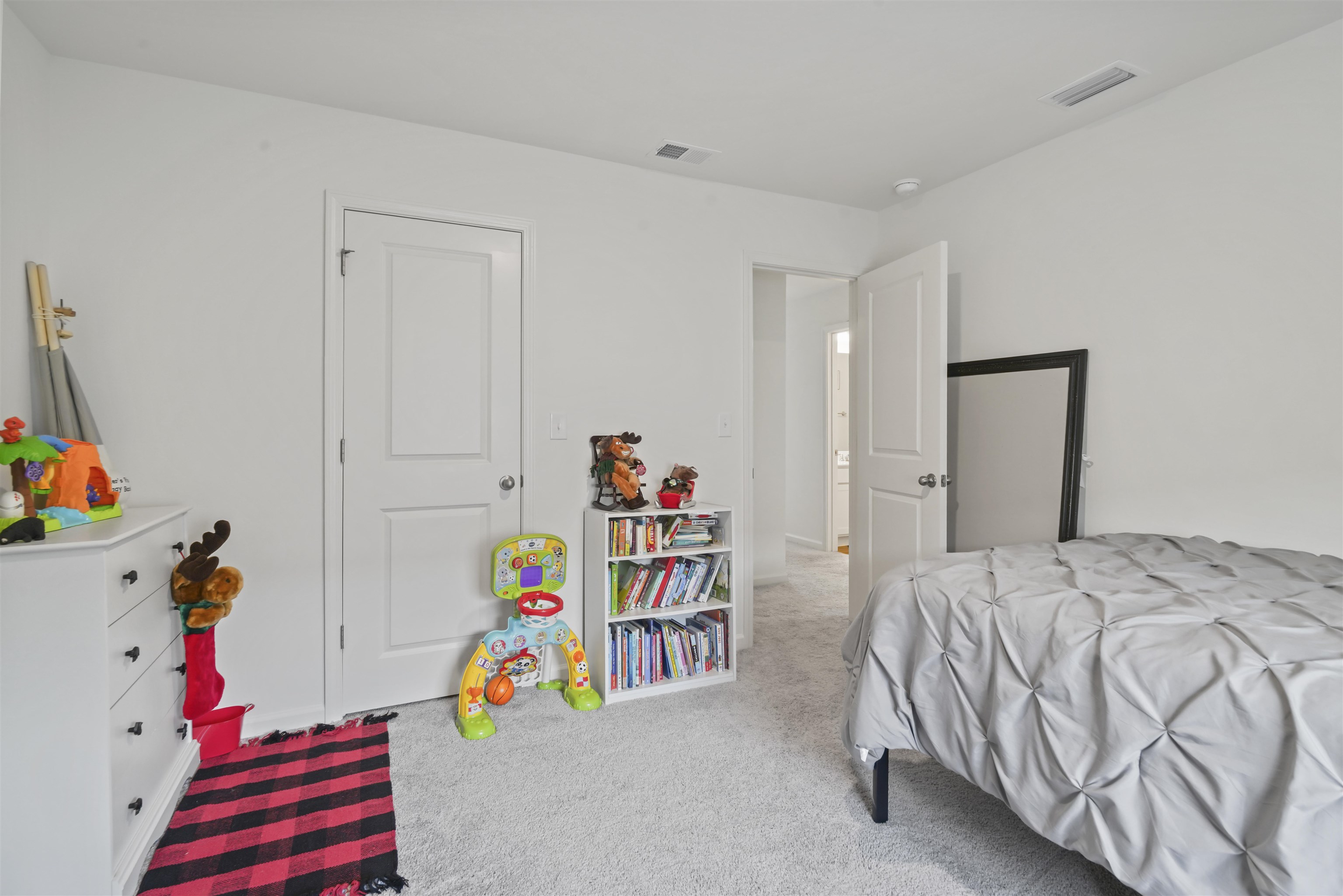 171 Plantersfield Dr. Property Photo 26