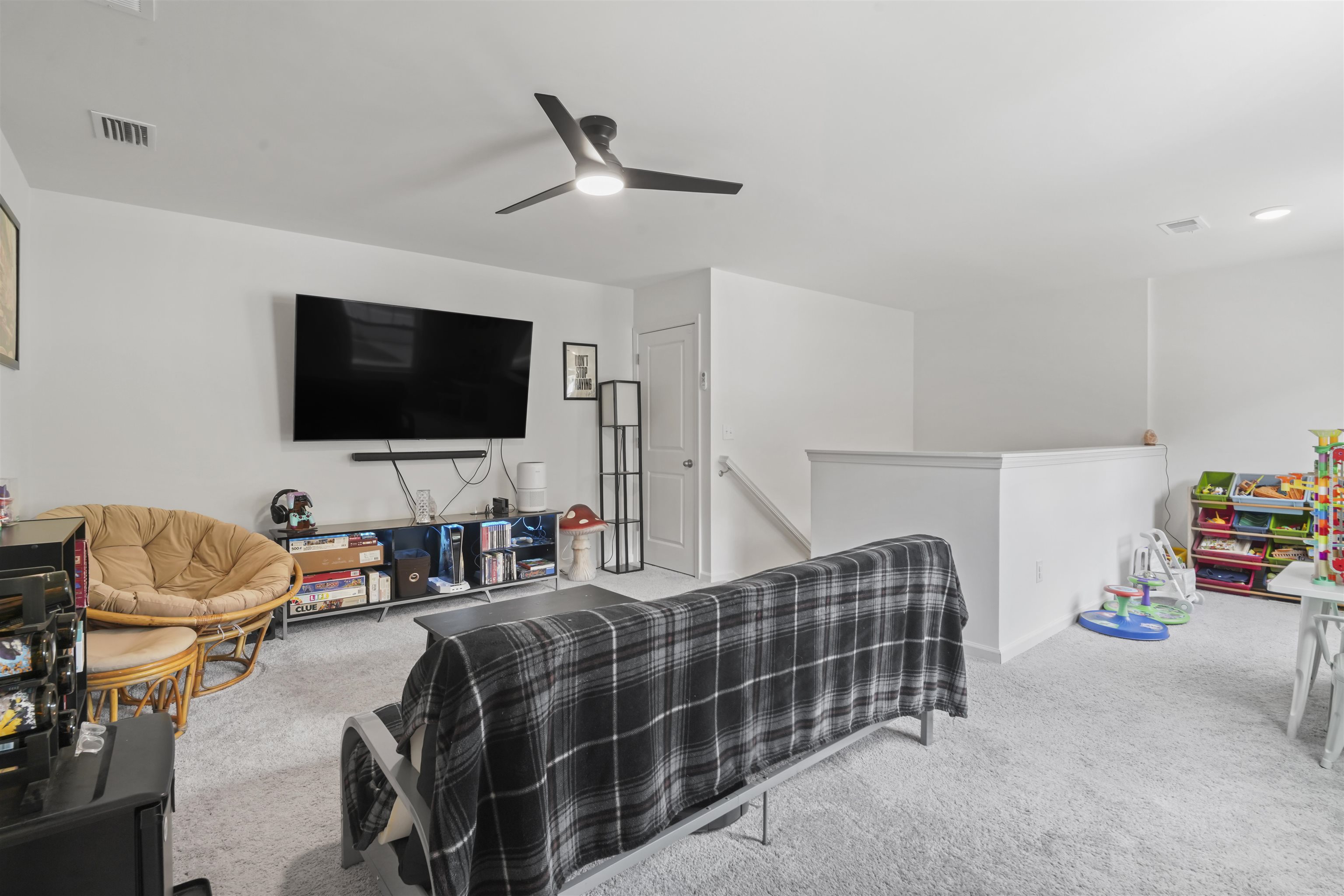 171 Plantersfield Dr. Property Photo 27