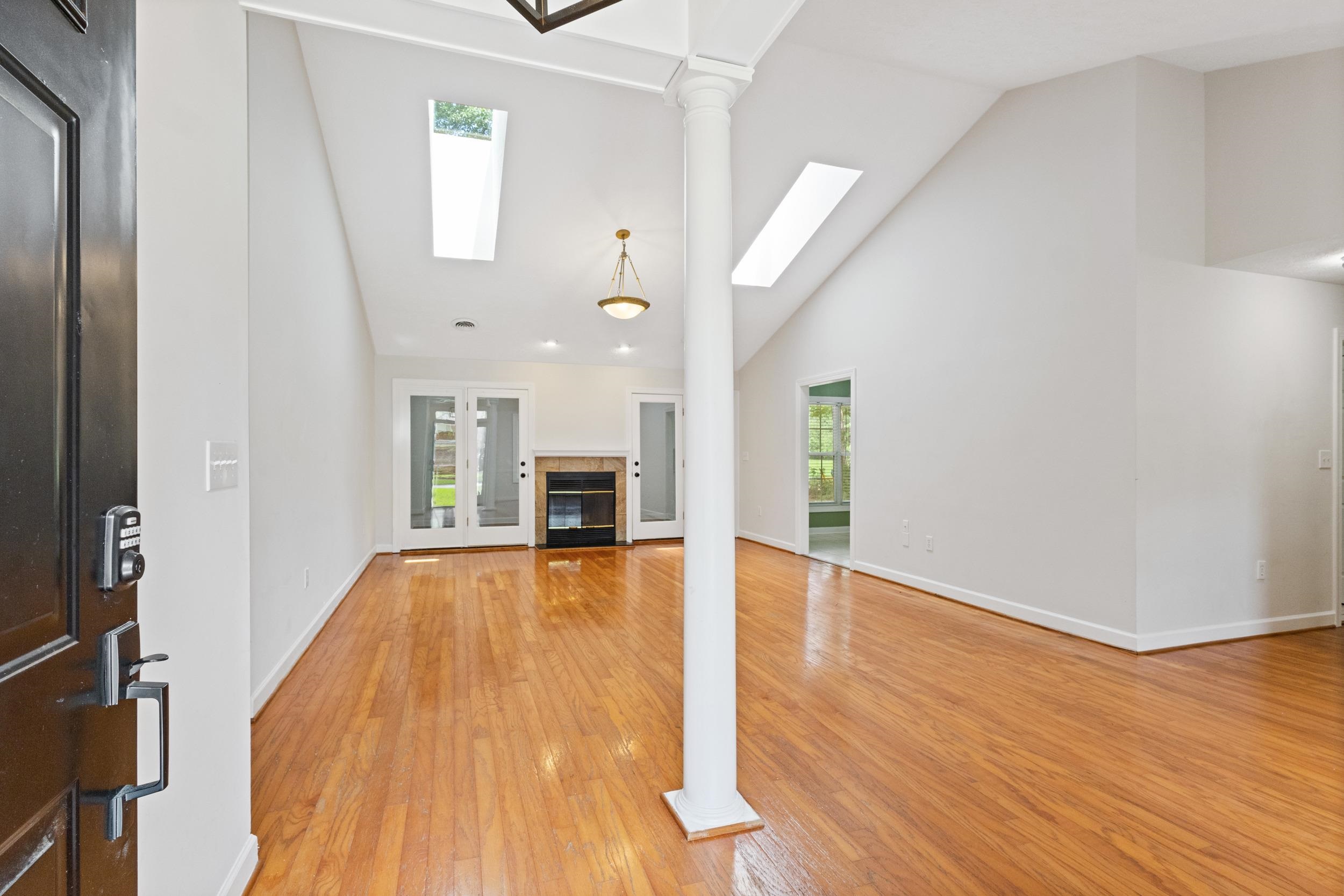9511 Indigo Club Dr. Property Photo 5