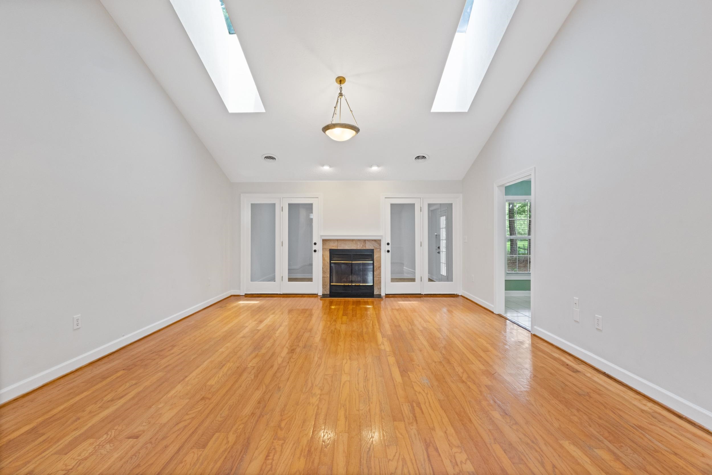 9511 Indigo Club Dr. Property Photo 7
