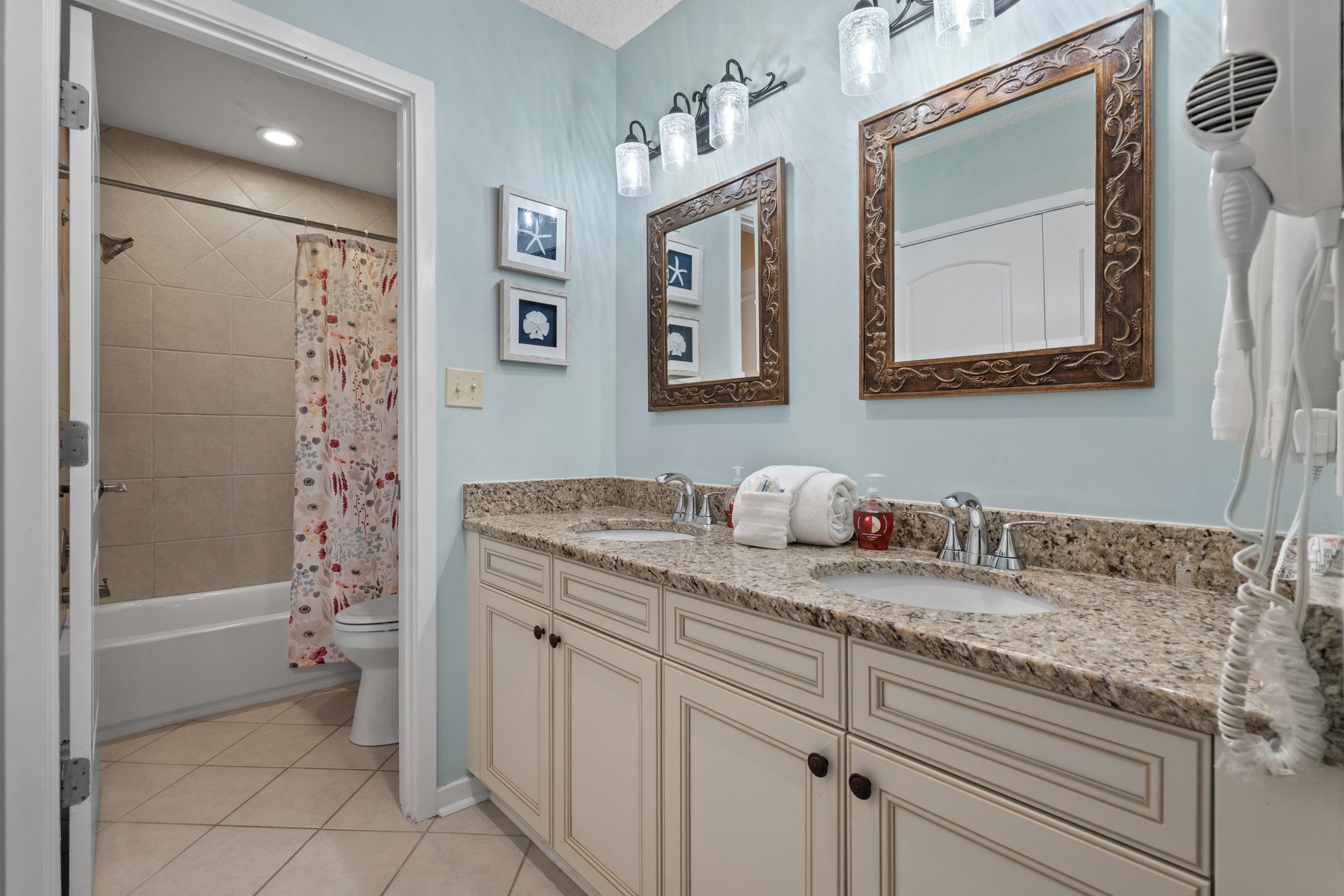 305 Myrtlewood Ct. Property Photo 17