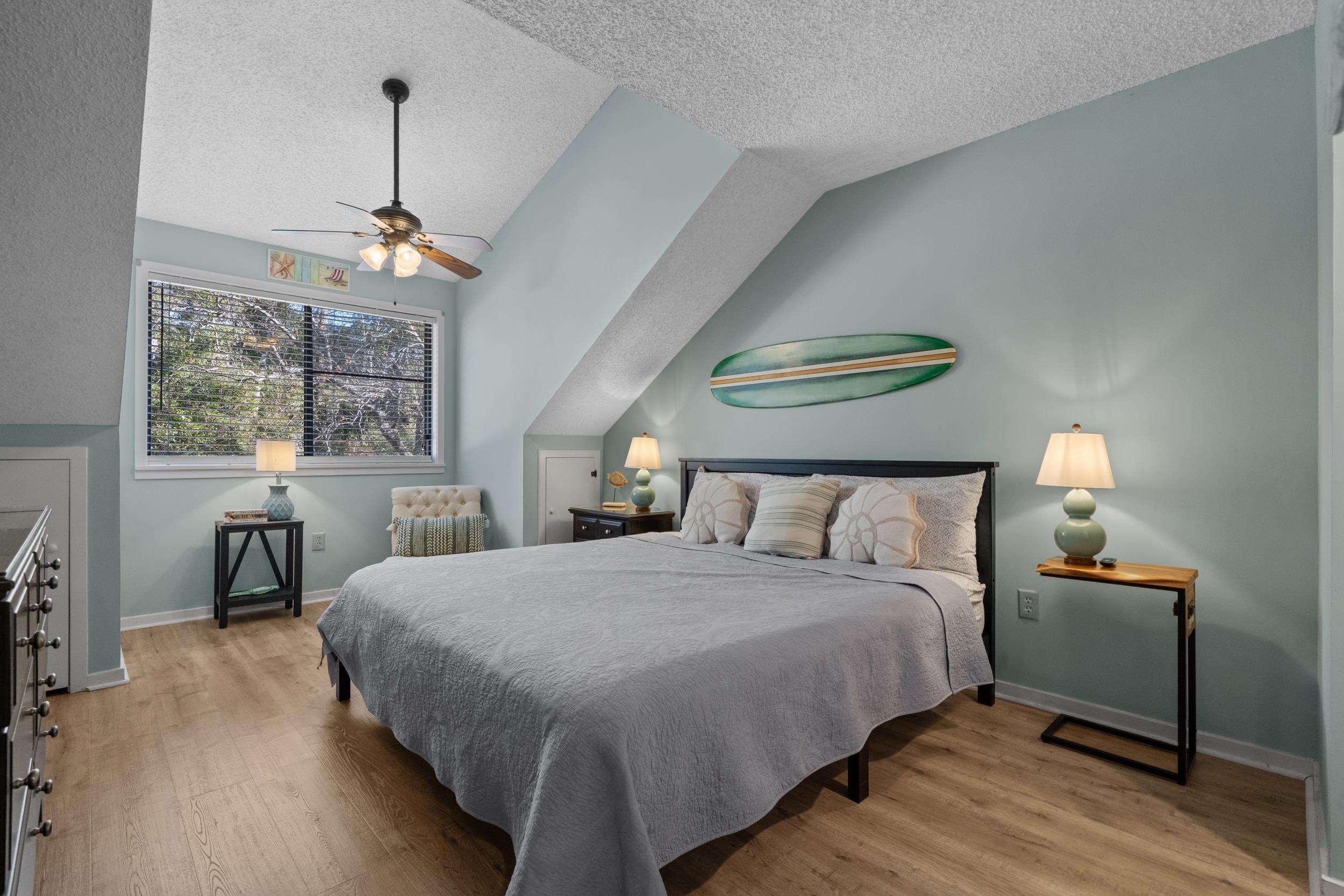 305 Myrtlewood Ct. Property Photo 18
