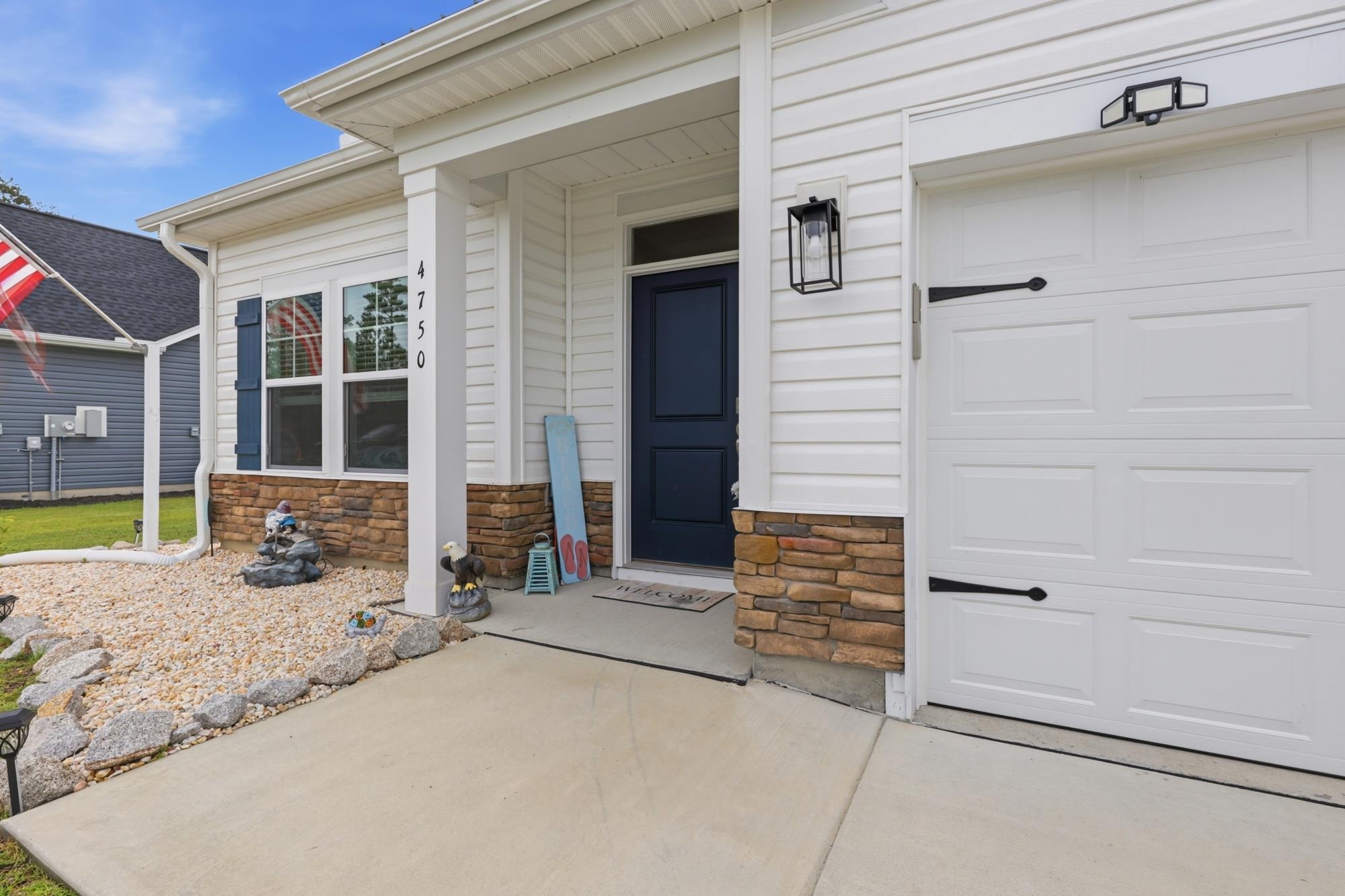 4750 Huckleberry Ln. Property Photo 5