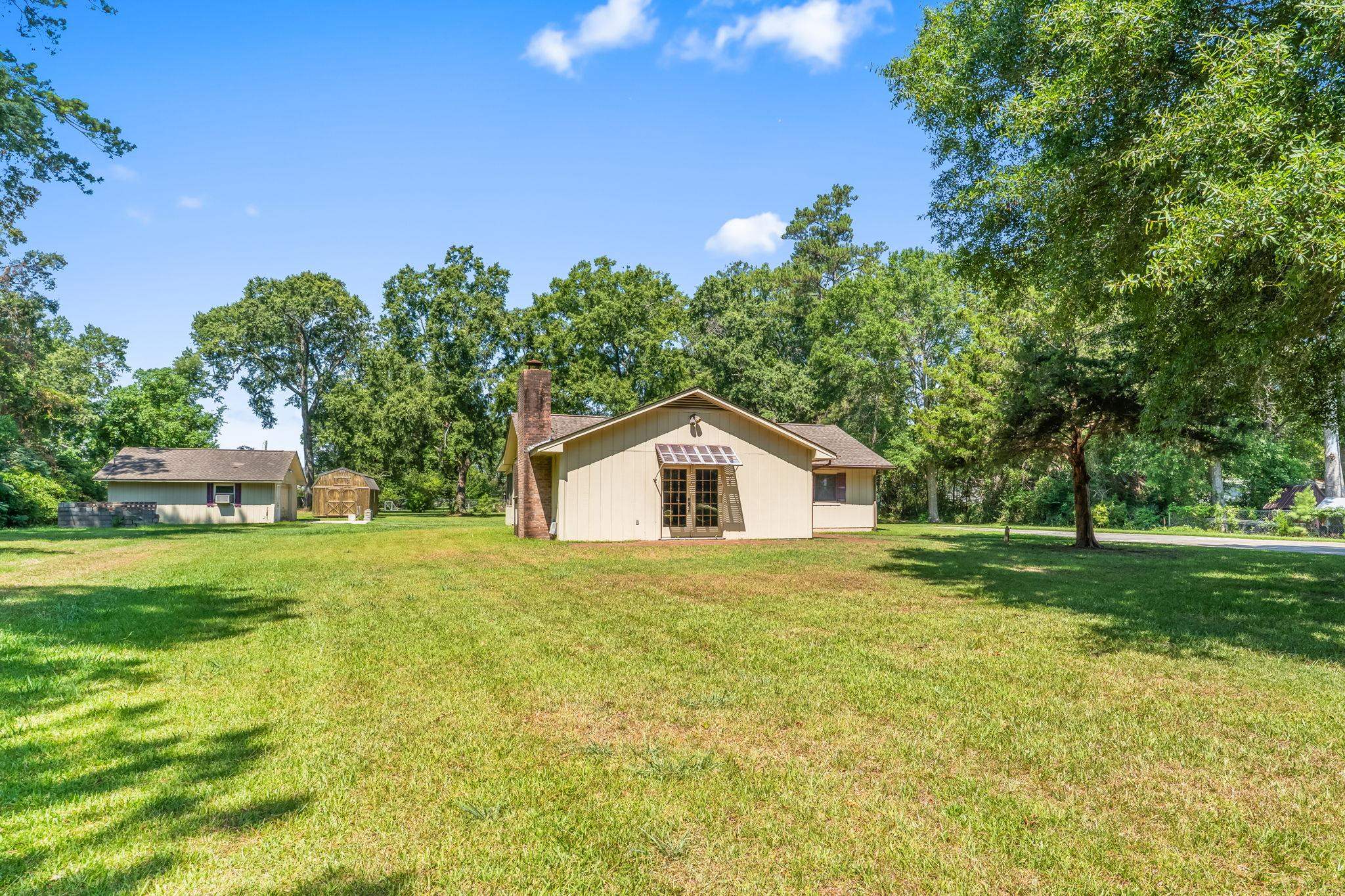 3139 Shetland Ln. Property Photo 12