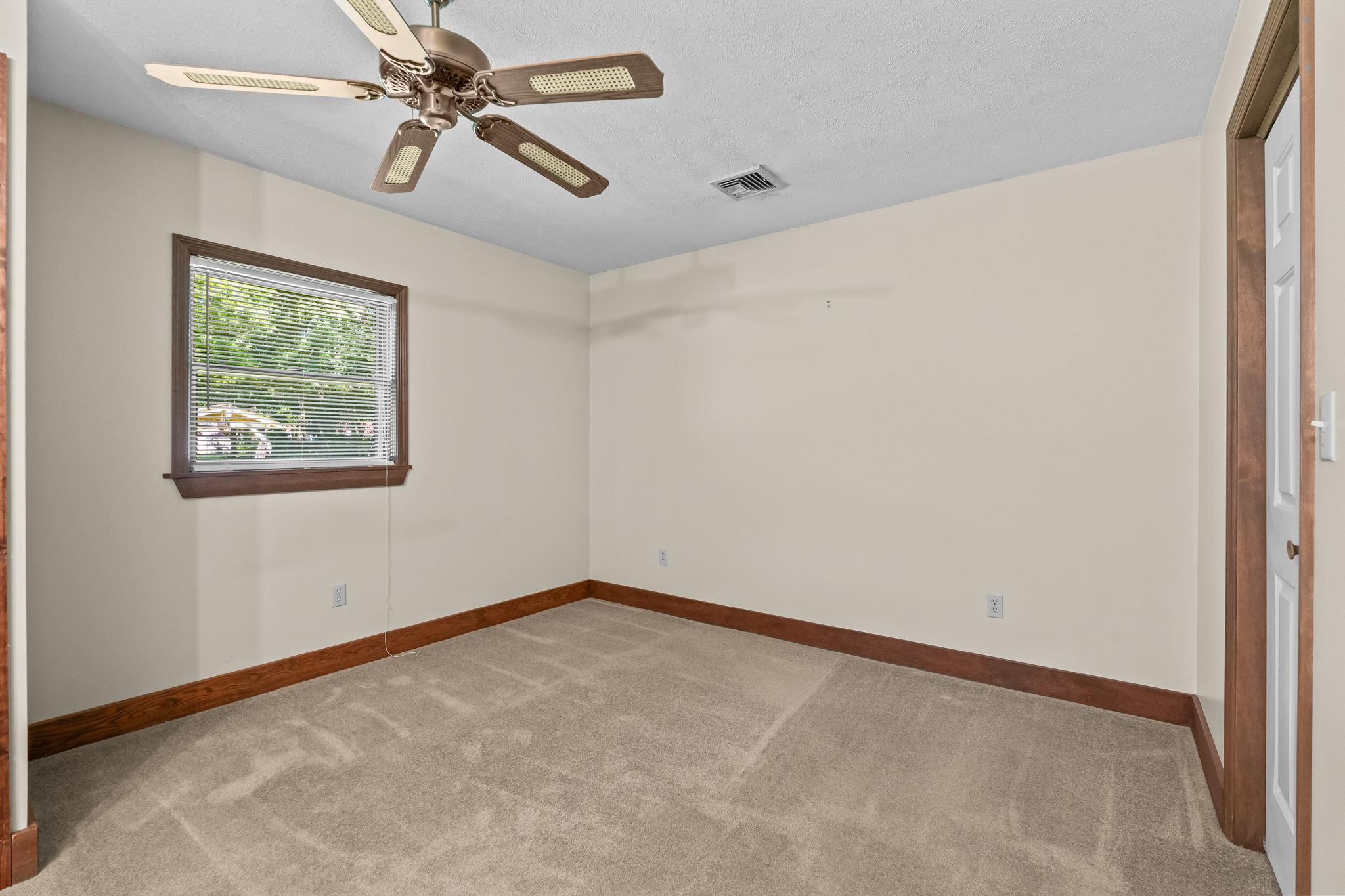 3139 Shetland Ln. Property Photo 44