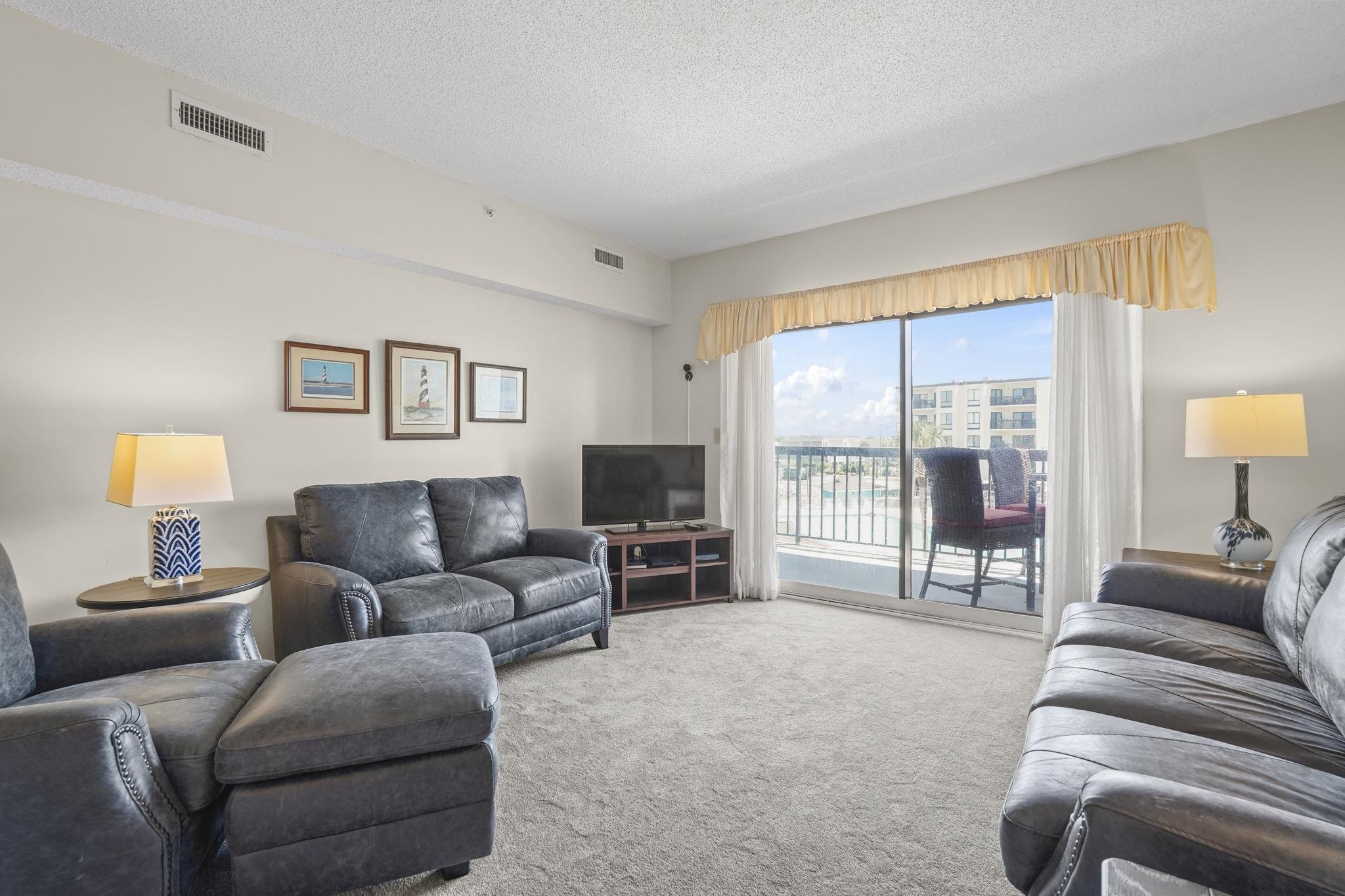 1915 N Ocean Blvd. Property Photo 15