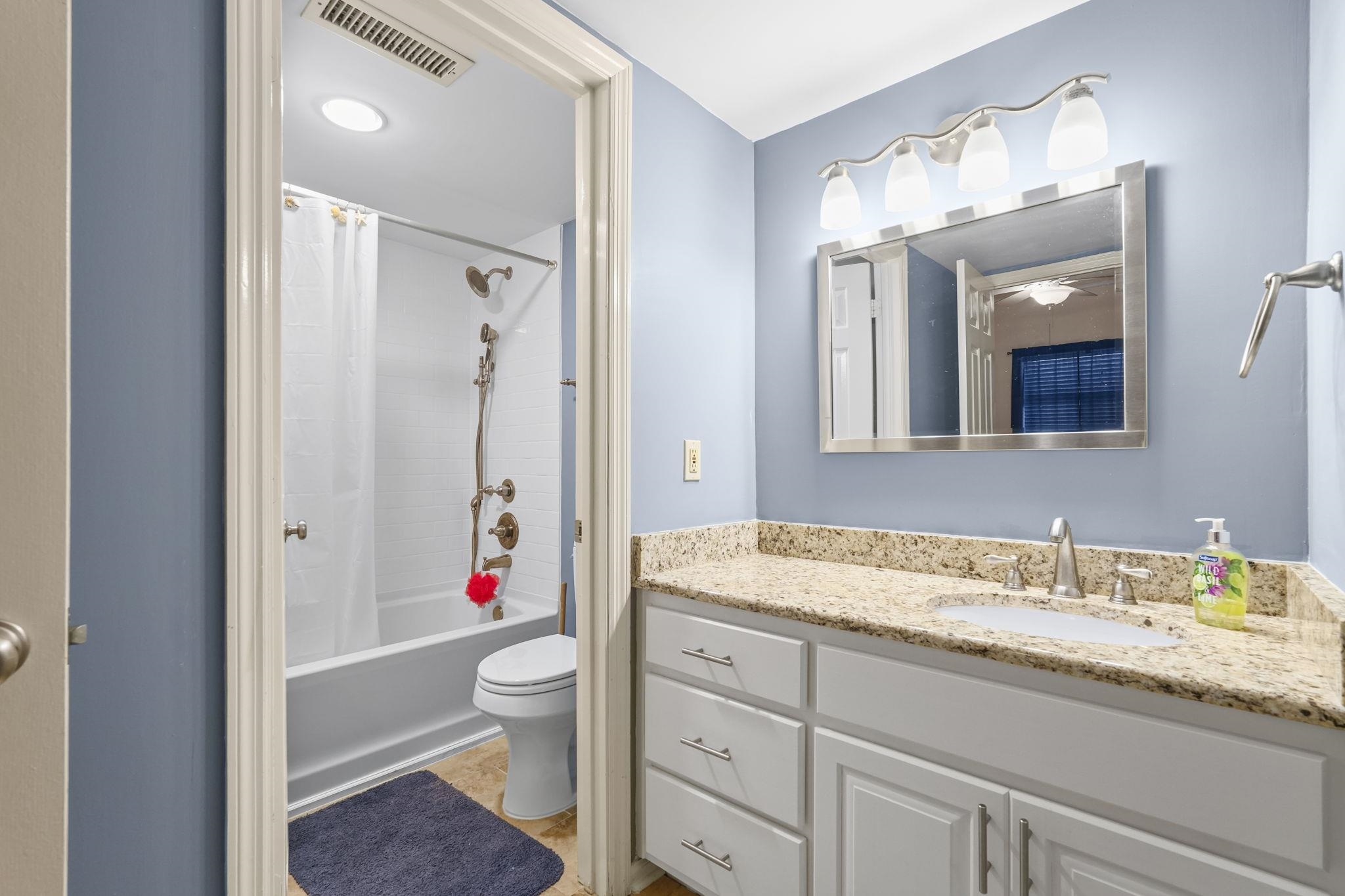 1915 N Ocean Blvd. Property Photo 26