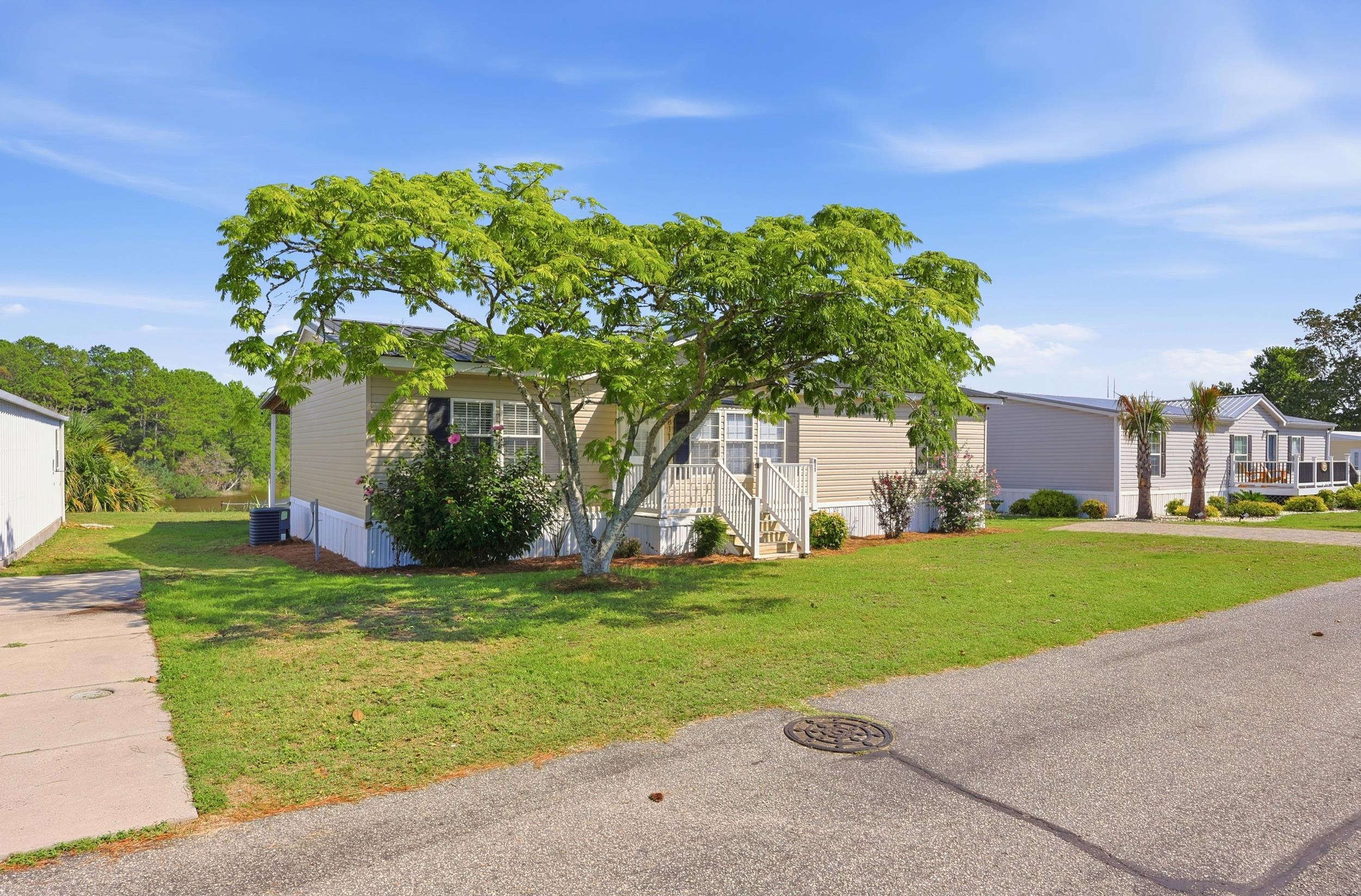 811 Waterway Dr. Property Photo 5