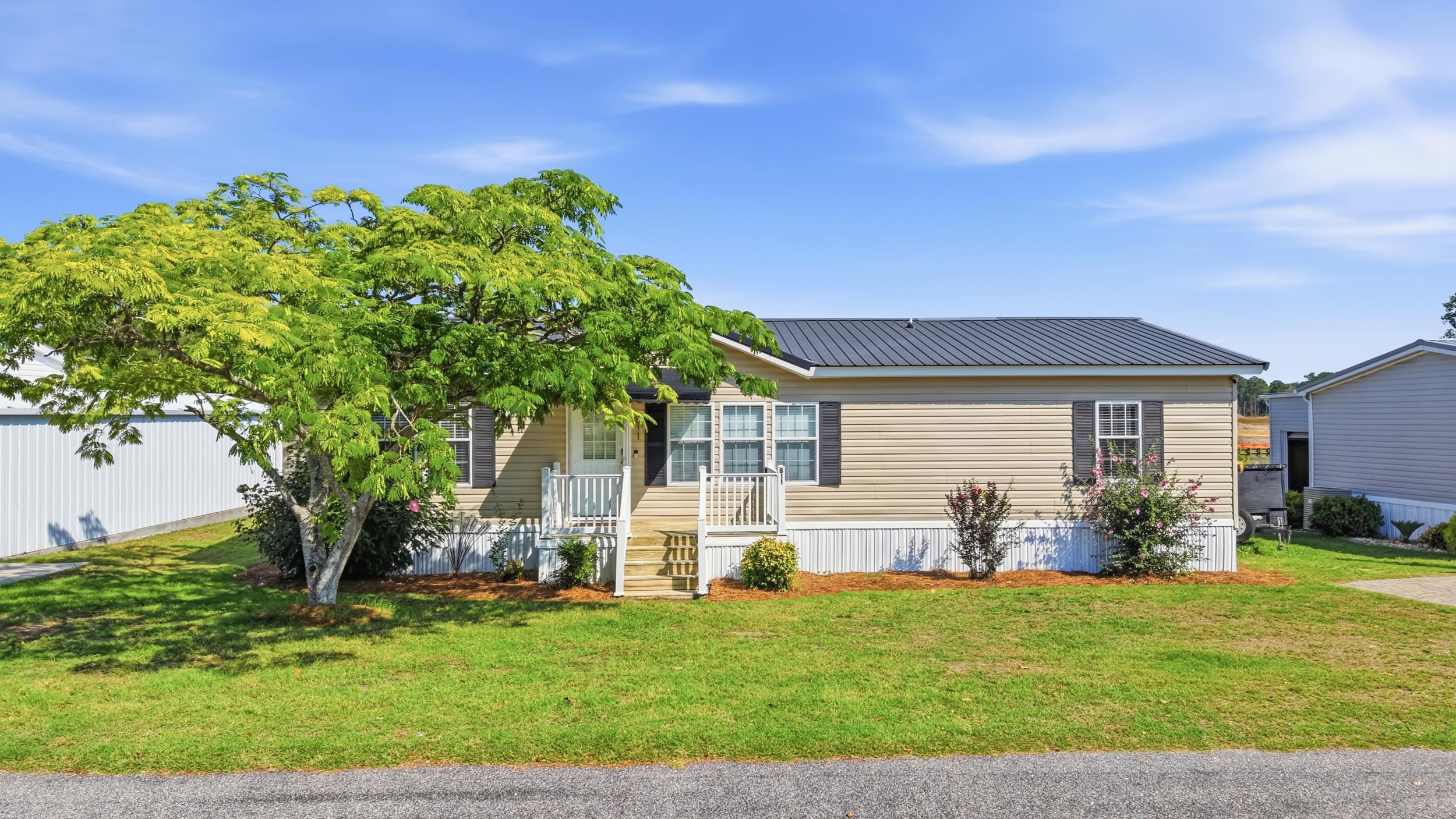811 Waterway Dr. Property Photo 6