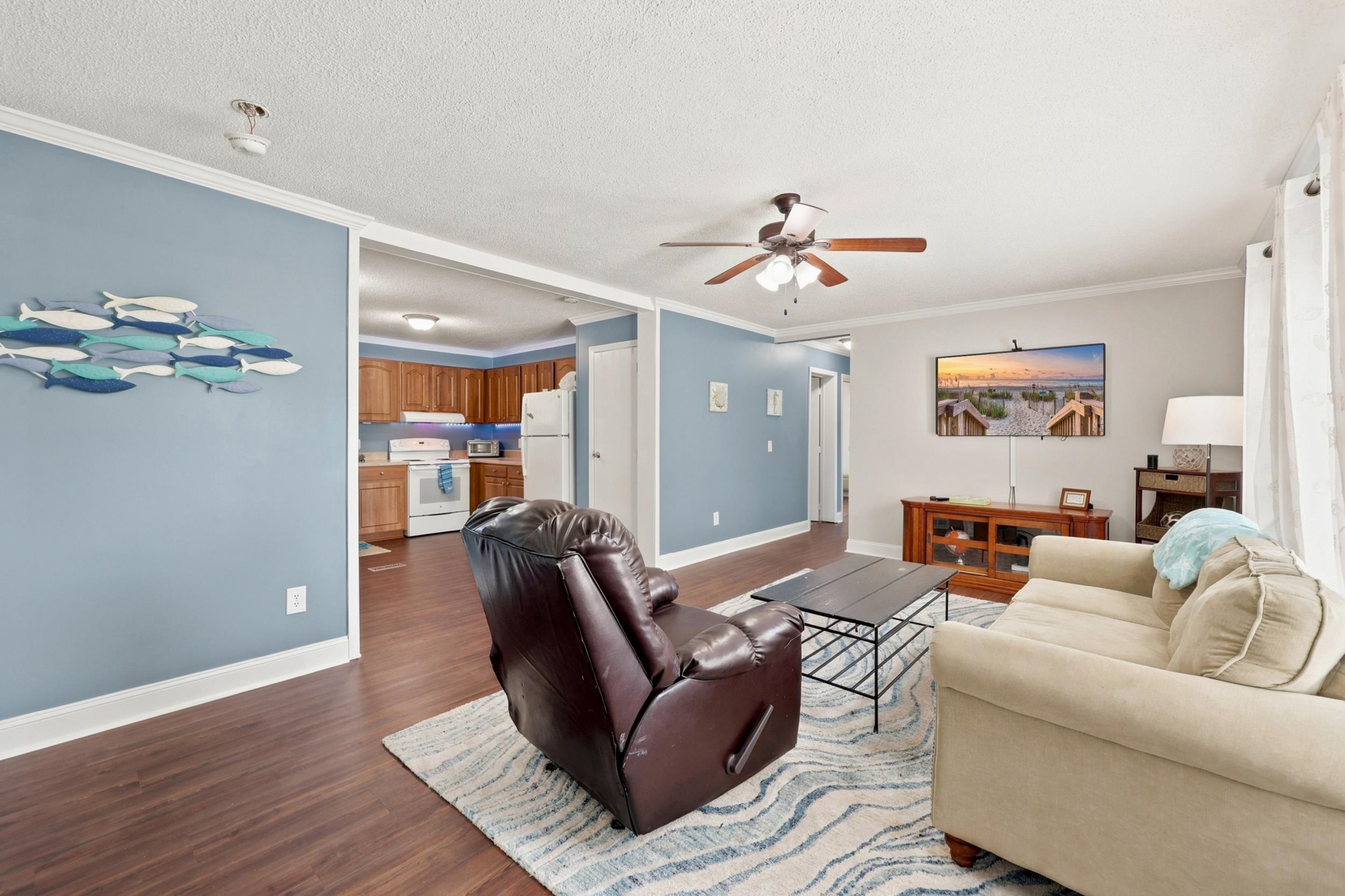 811 Waterway Dr. Property Photo 9