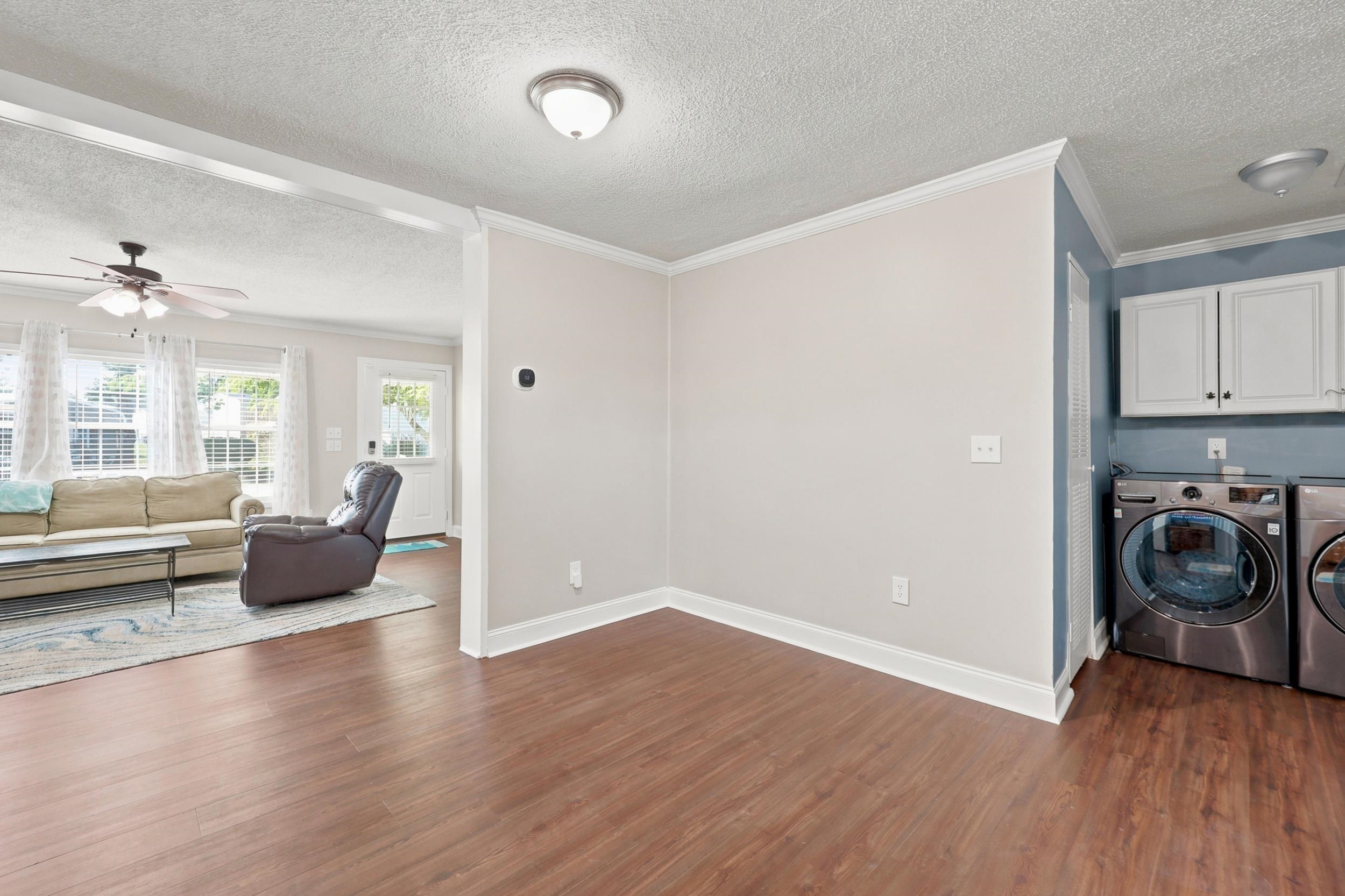 811 Waterway Dr. Property Photo 13