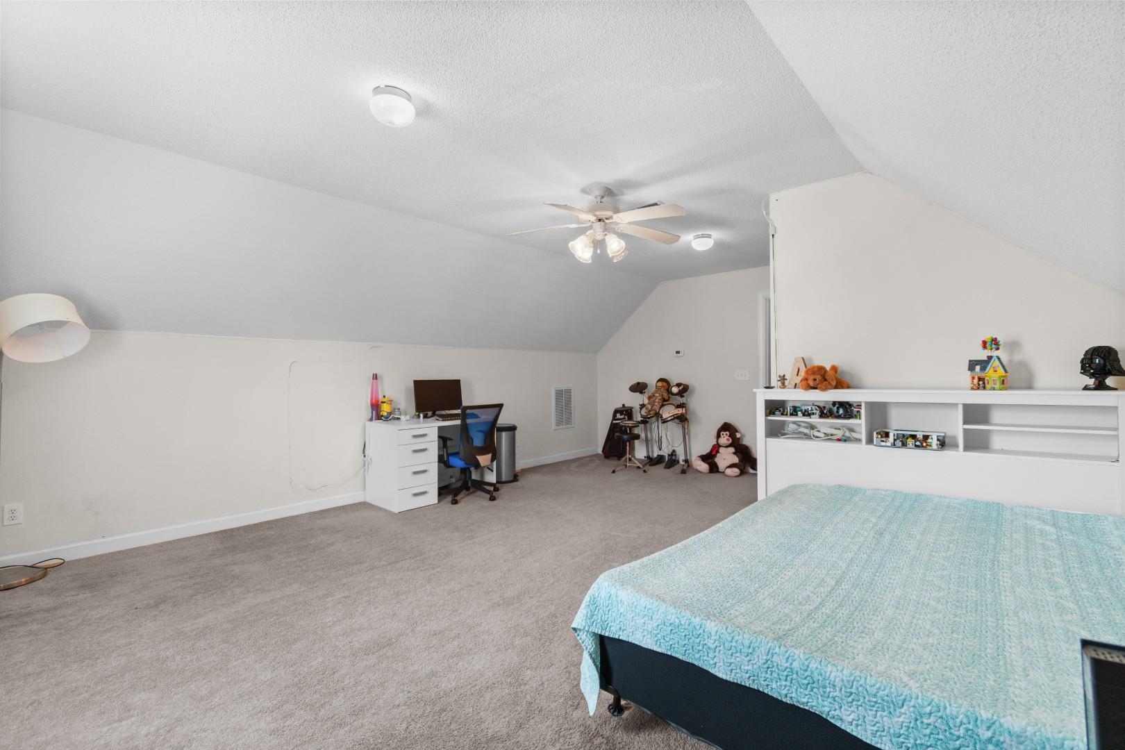 6371 Longwood Dr. Property Photo 31