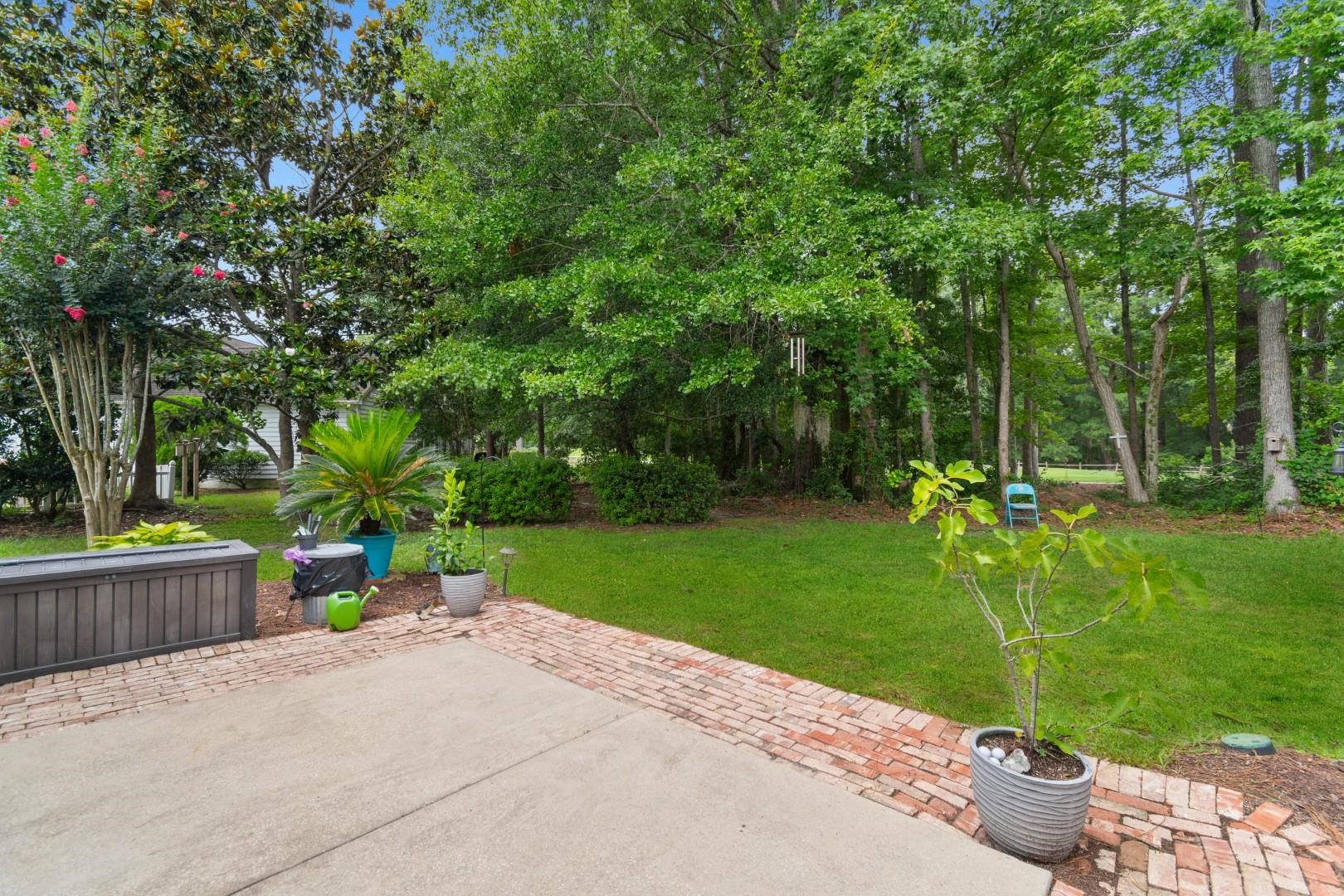 6371 Longwood Dr. Property Photo 36