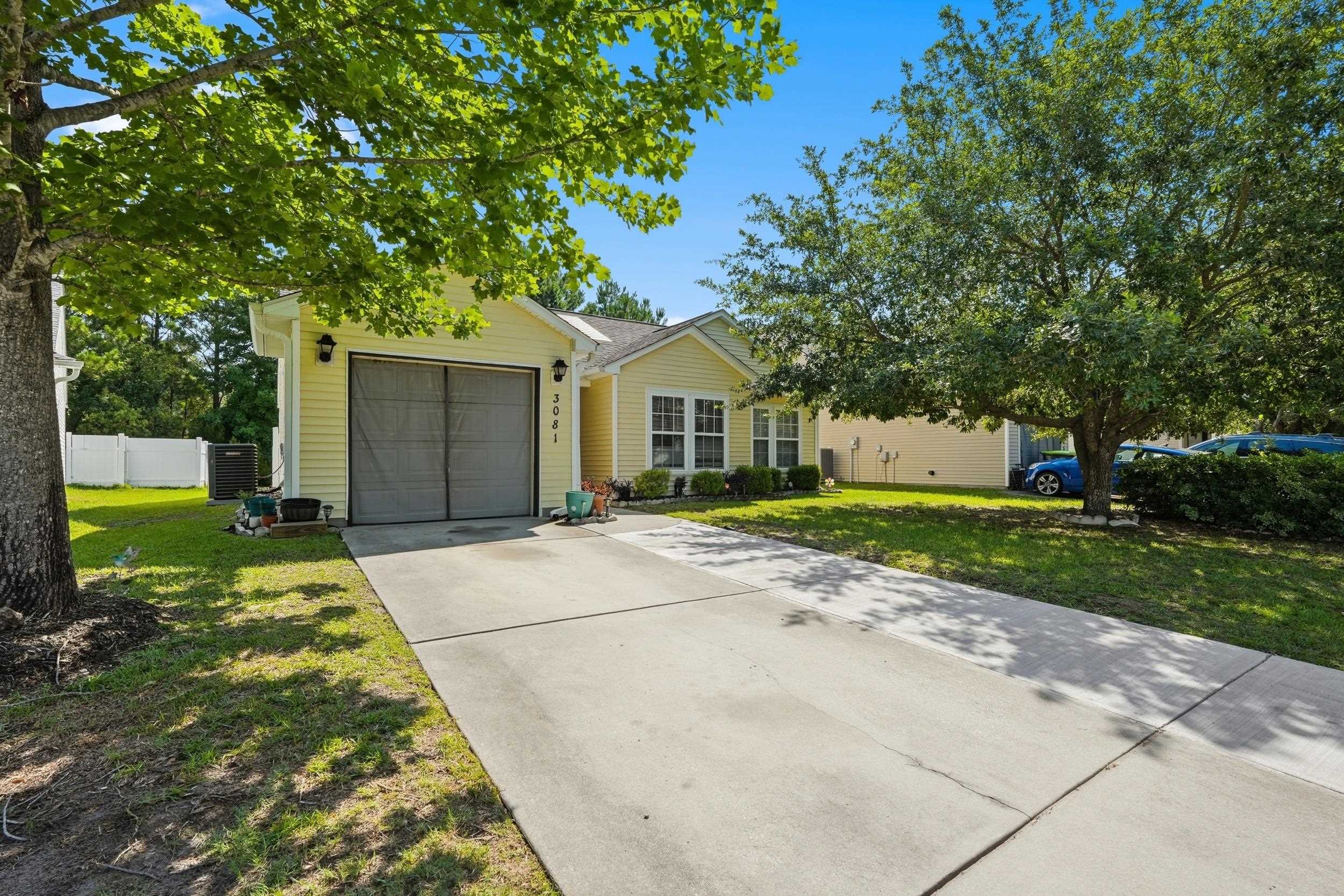 3081 Regency Oak Dr. Property Photo 19
