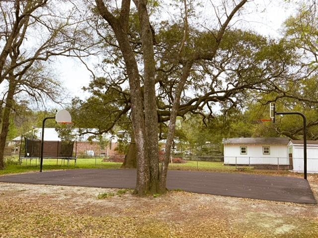 5270 Berkeley Ct. Property Photo 38