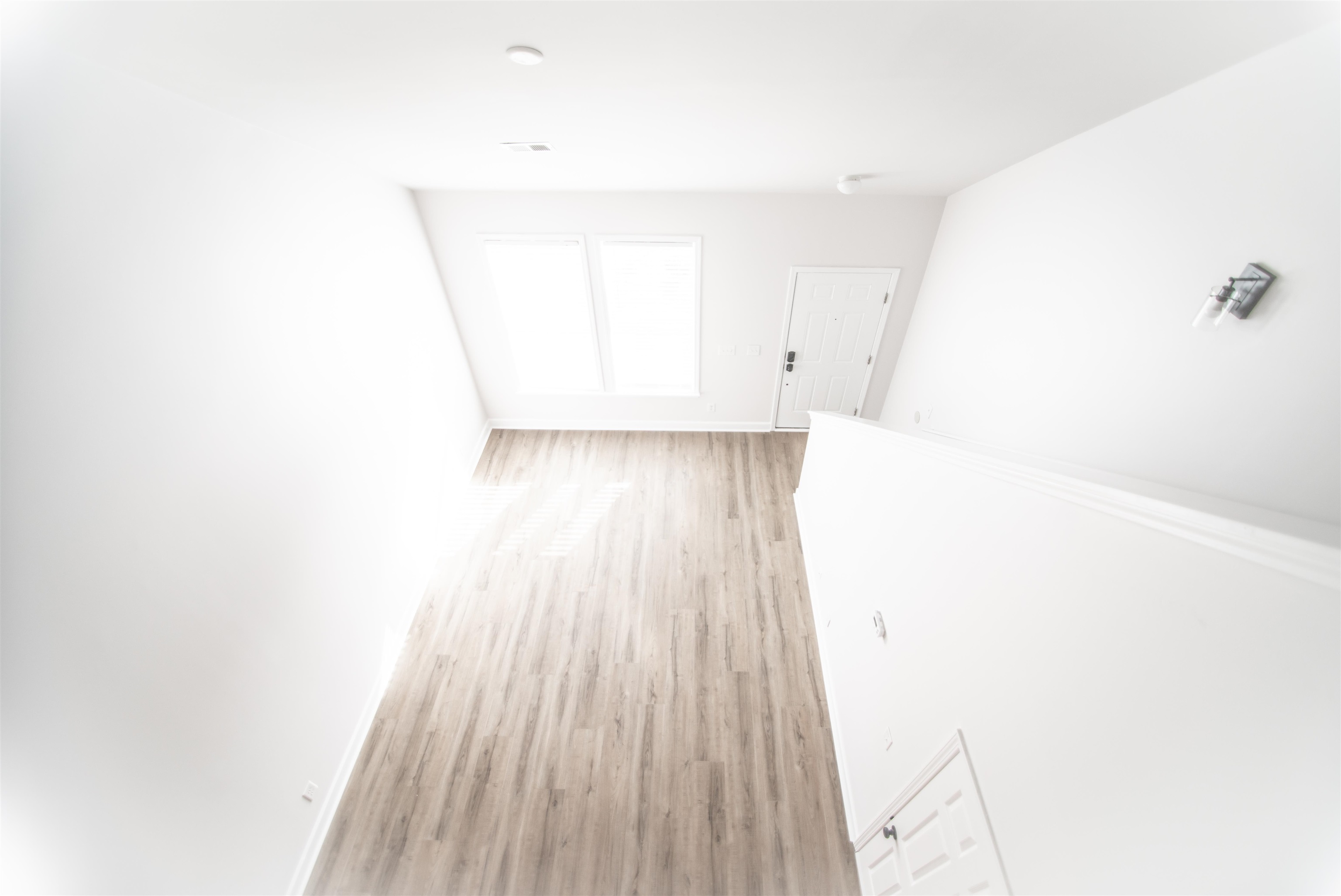 1005 Balmore Dr. Property Photo 7