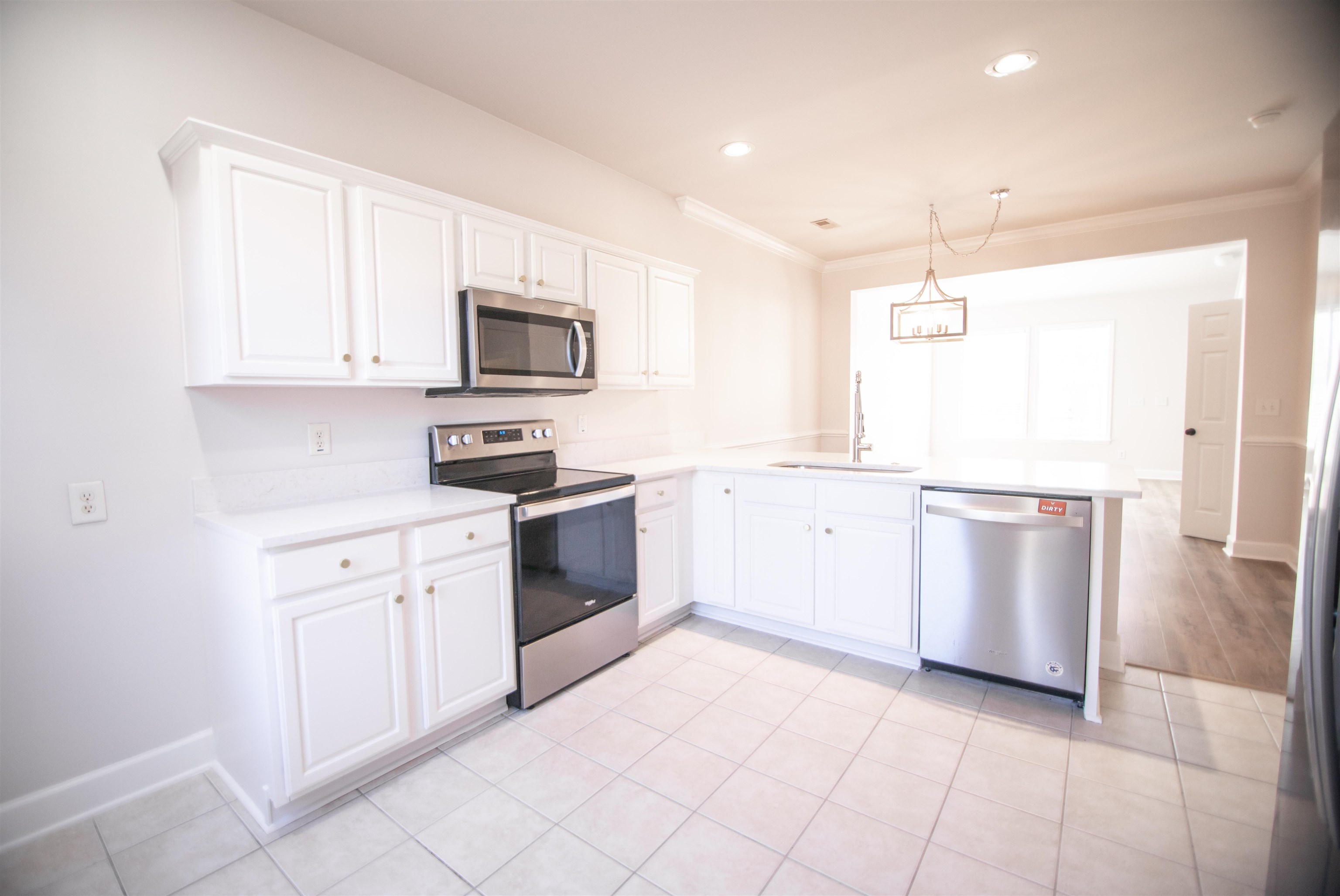 1005 Balmore Dr. Property Photo 13