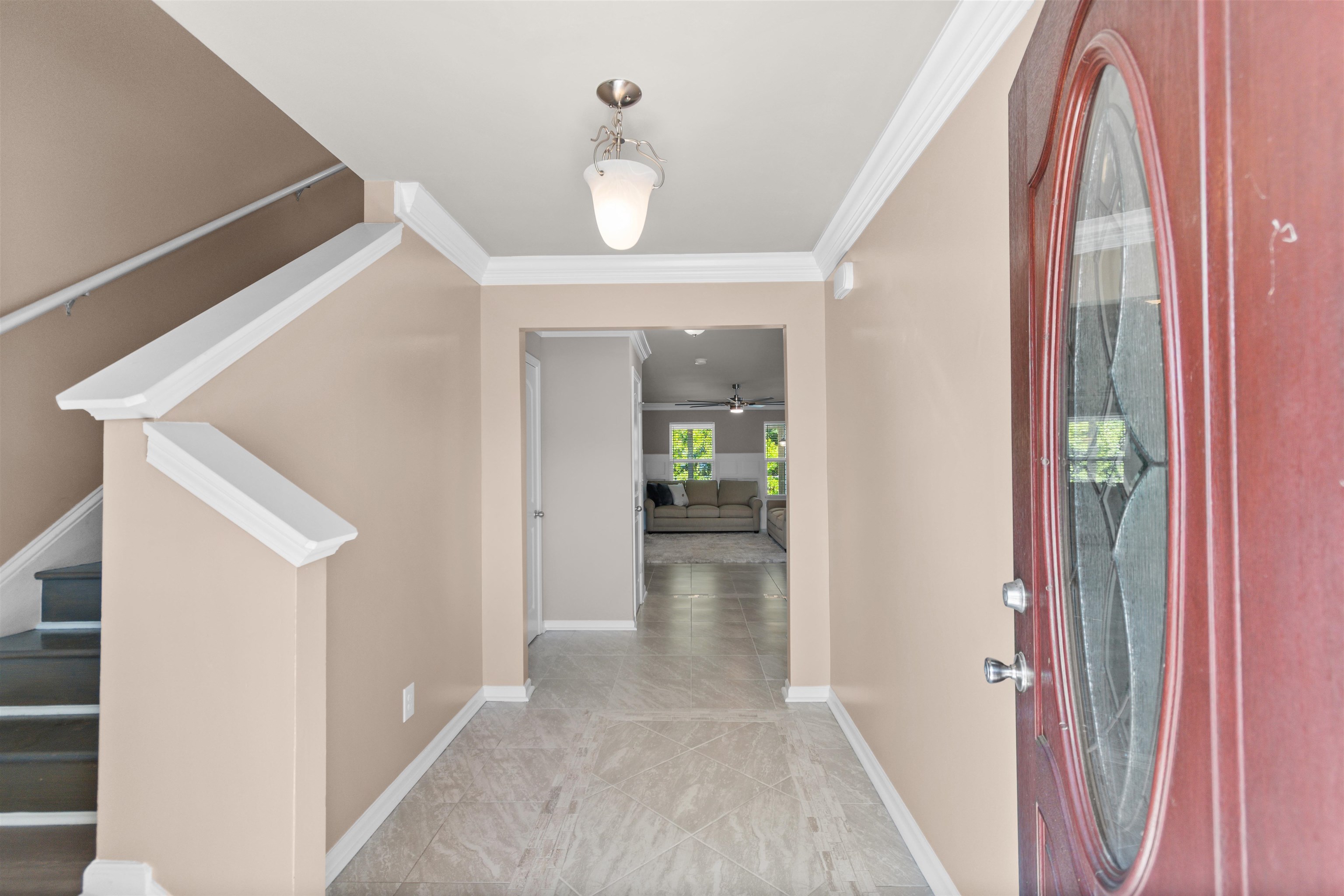 200 Davis Ct. Property Photo 8