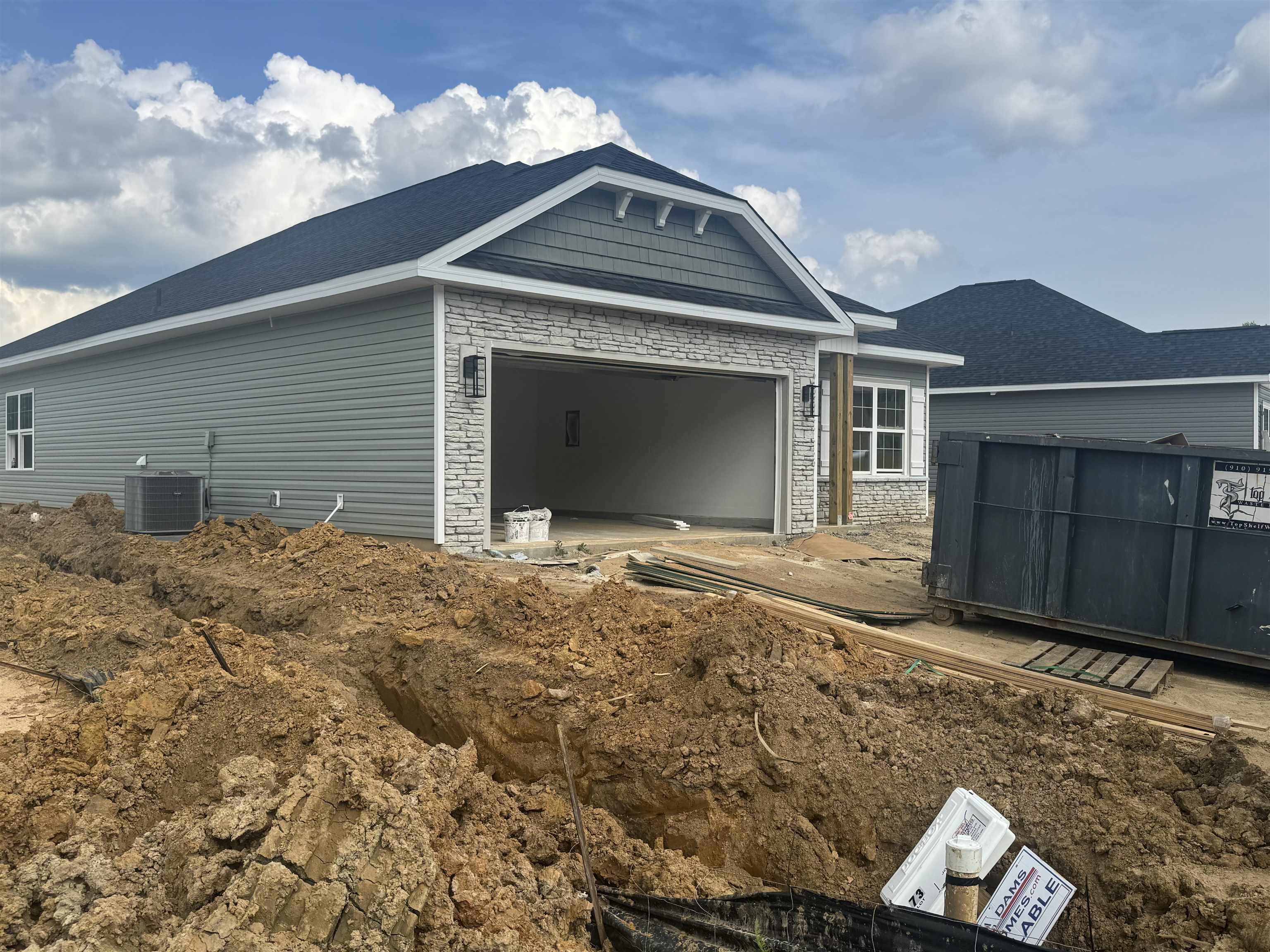 470 Whitetail Way Property Photo 3